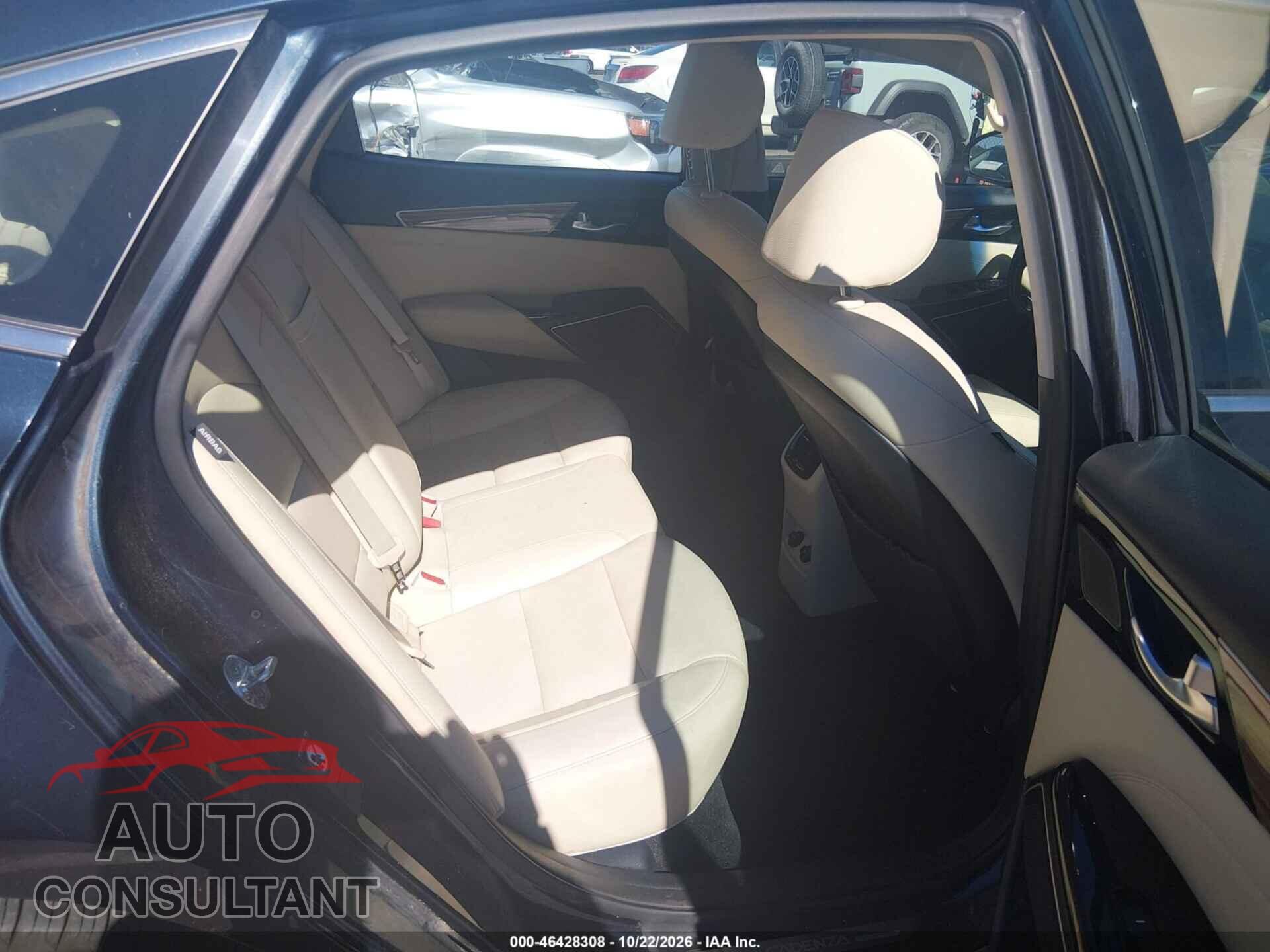 KIA CADENZA 2017 - KNALC4J13H5057663