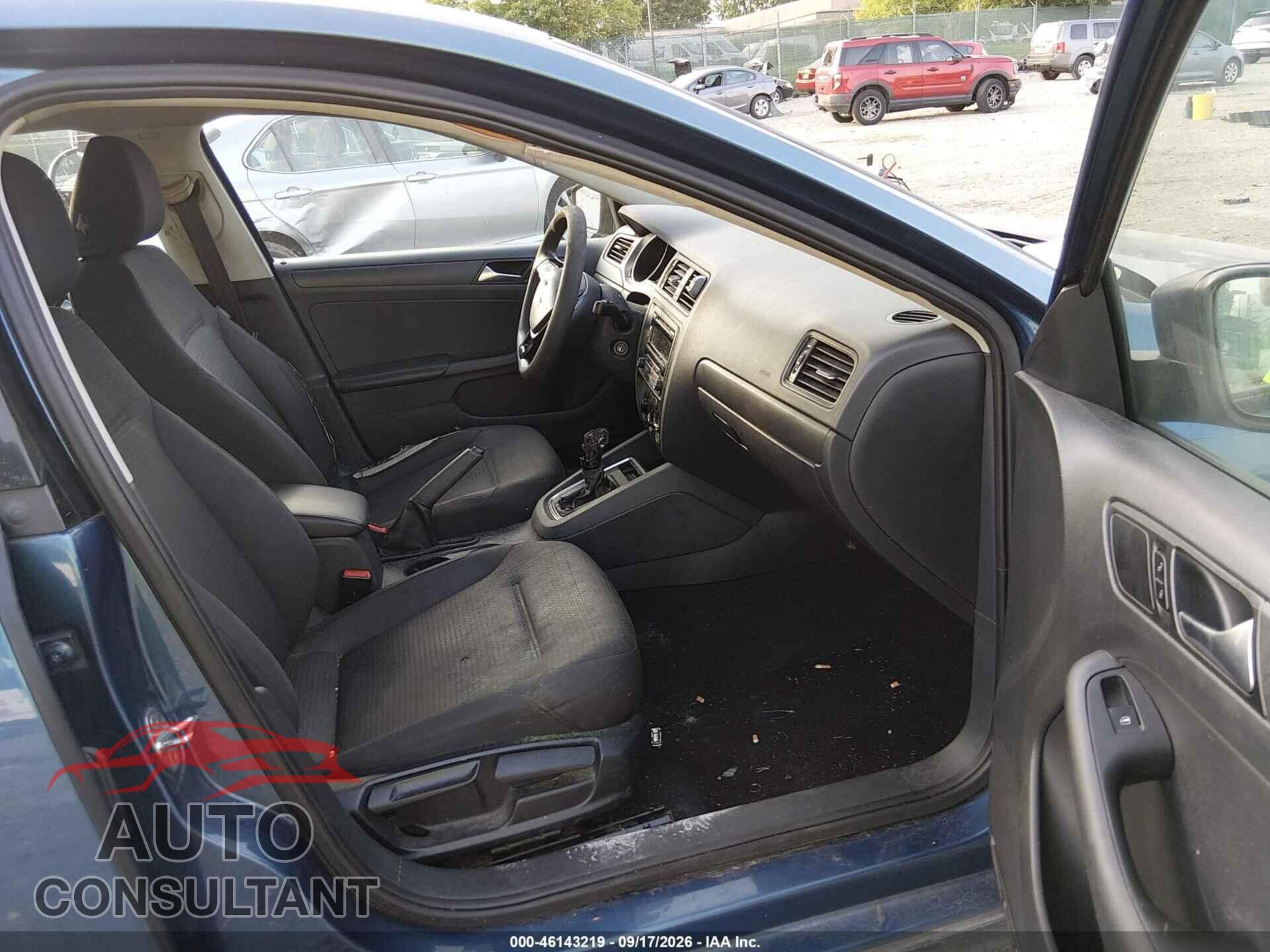 VOLKSWAGEN JETTA 2015 - 3VW2K7AJ1FM342322