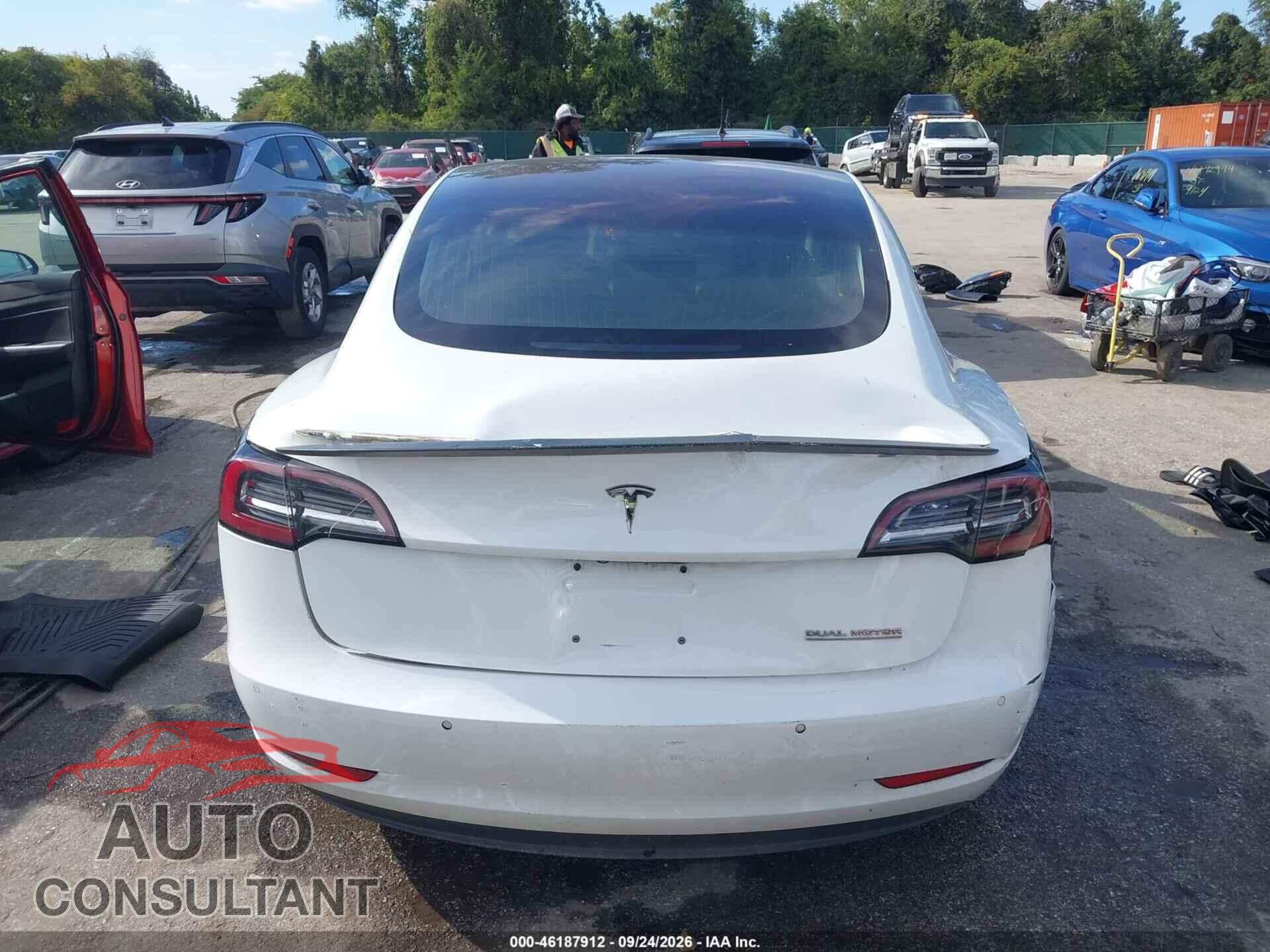TESLA MODELO 3 2018 - 5YJ3E1EB3JF151500