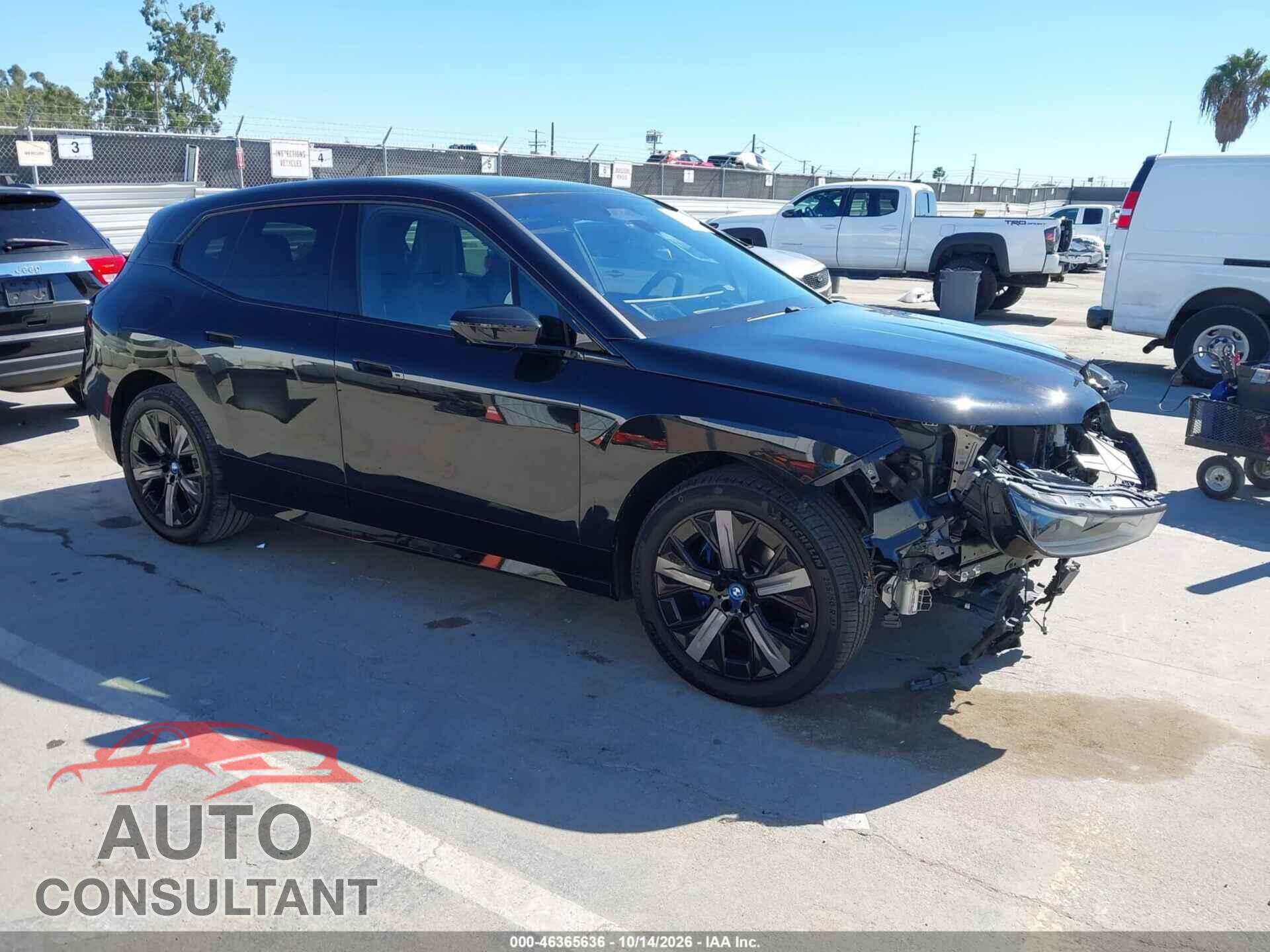 BMW IX 2025 - WB523CF06SCT08487
