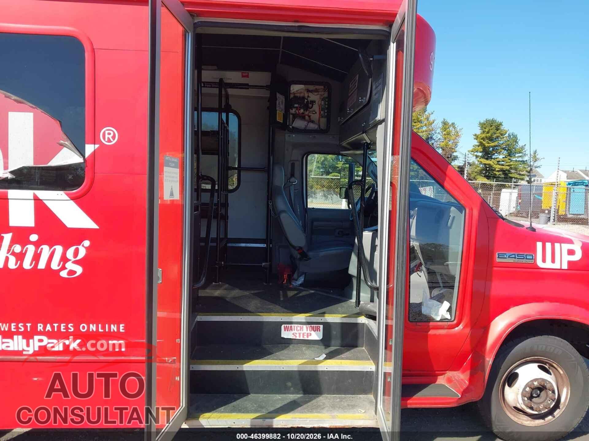 FORD E-450 CUTAWAY 2018 - 1FDFE4FS7JDC01511