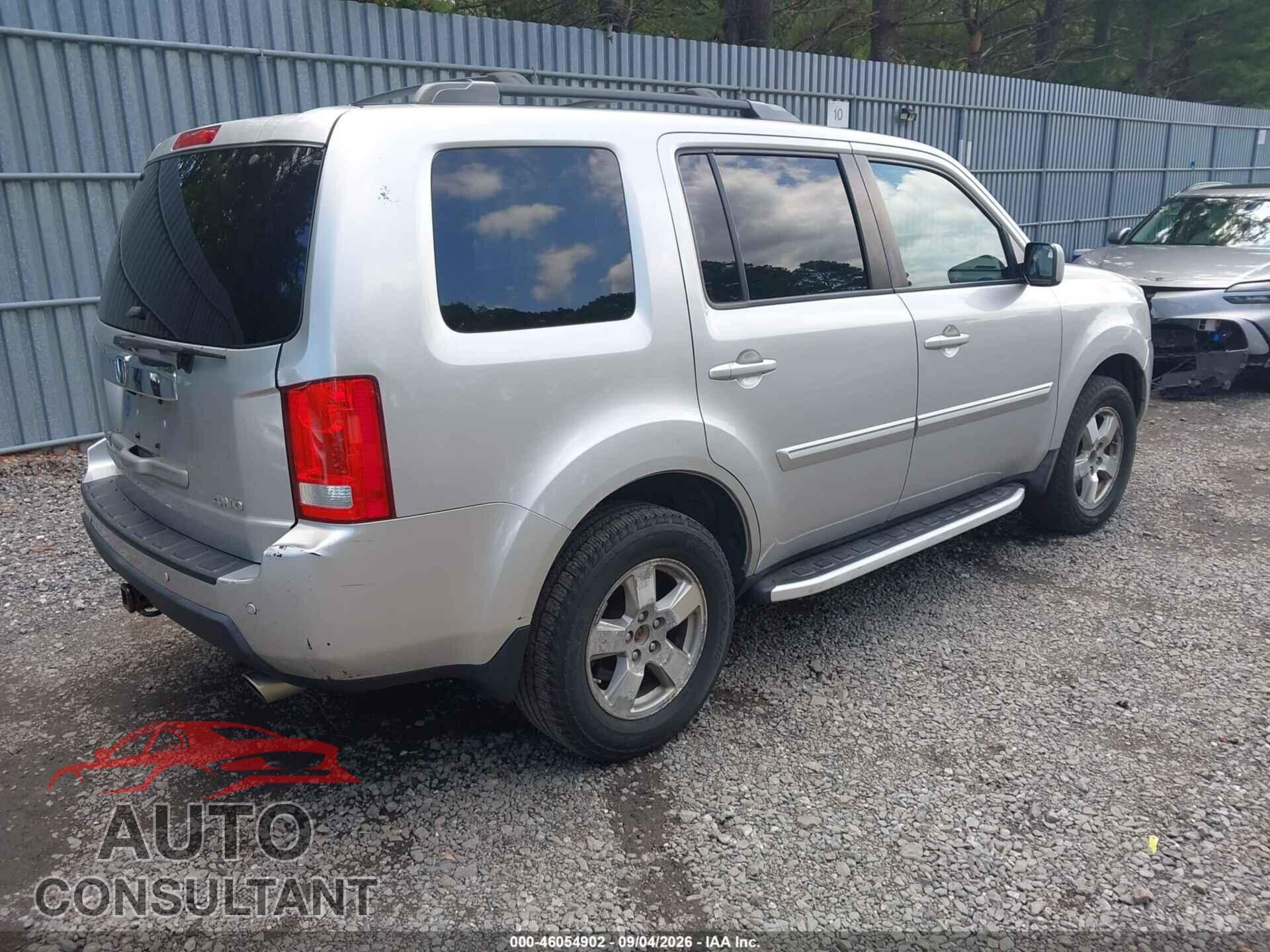 HONDA PILOT 2011 - 5FNYF4H67BB062663