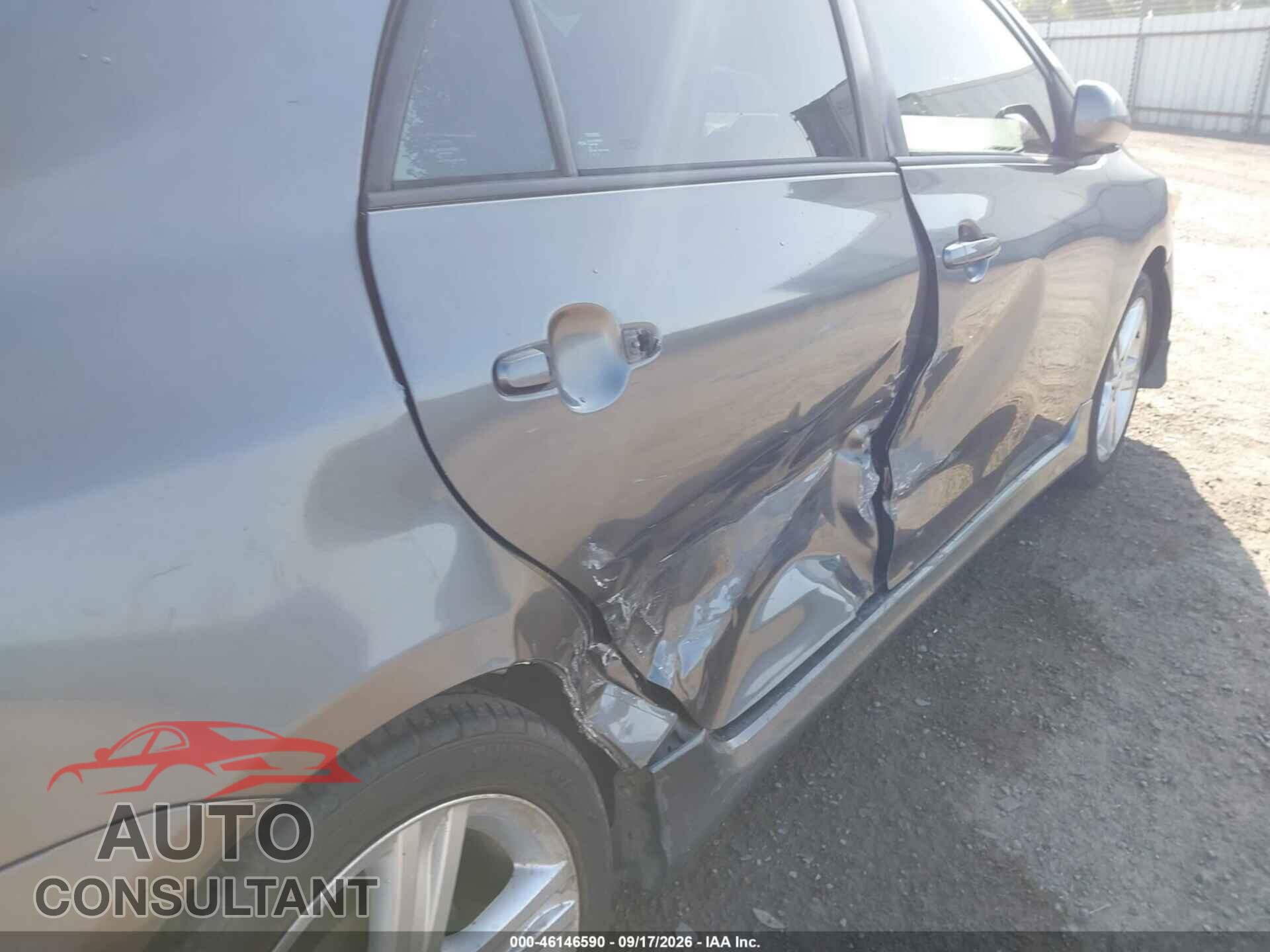 TOYOTA COROLLA 2013 - 5YFBU4EE4DP086546