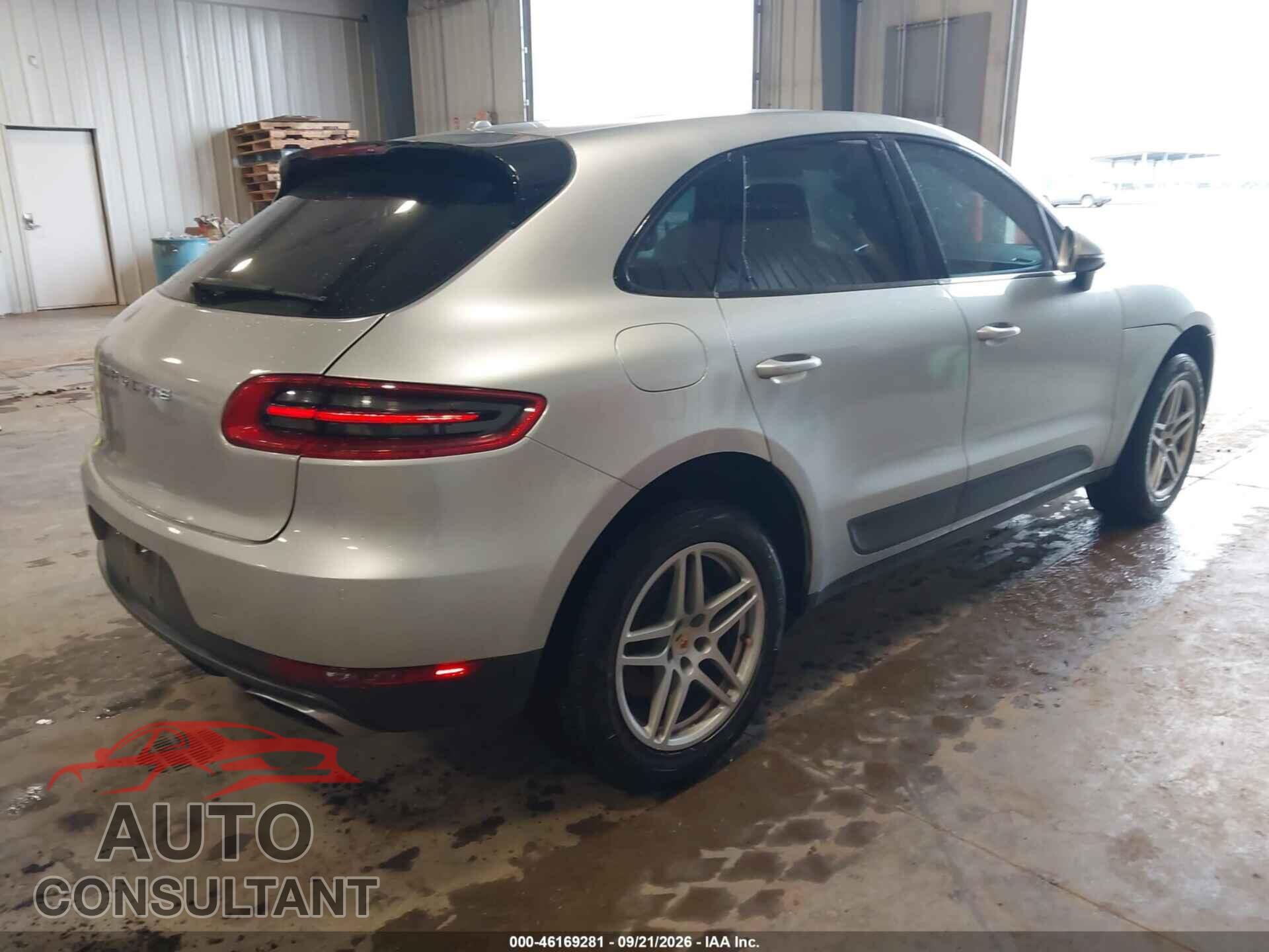 PORSCHE MACAN 2017 - WP1AA2A54HLB02398