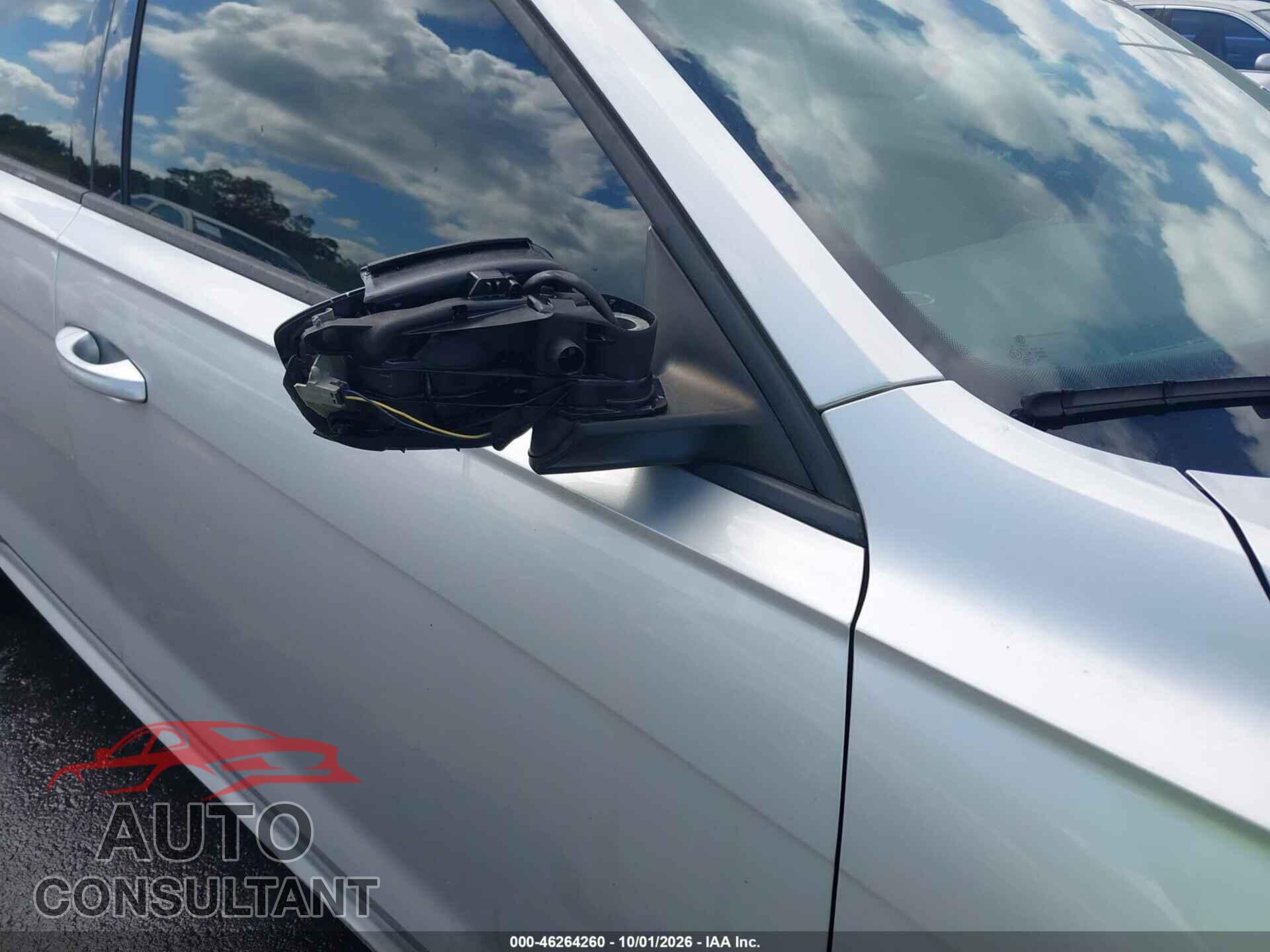 VOLKSWAGEN PASSAT 2020 - 1VWAA7A32LC002139