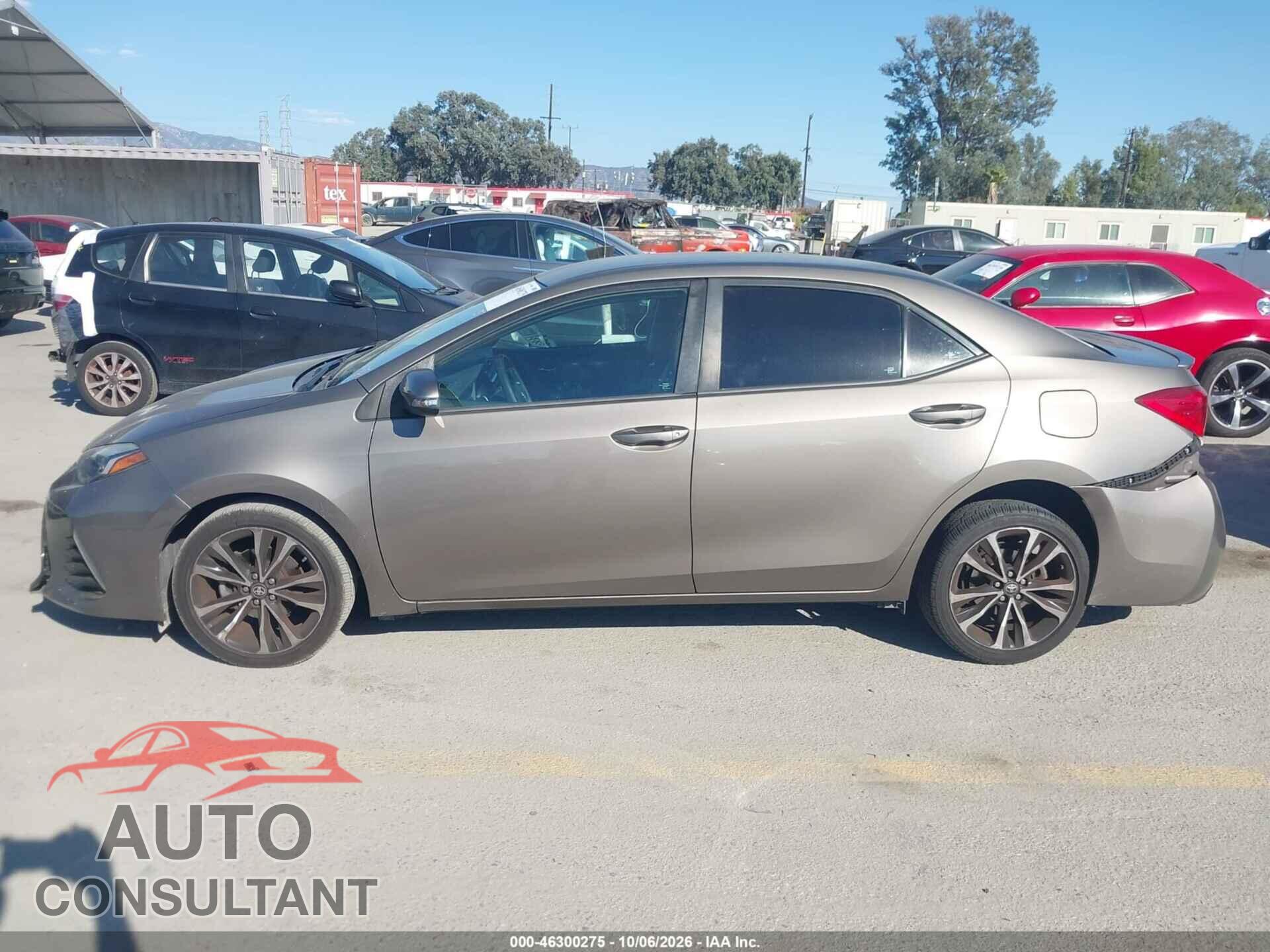 TOYOTA COROLLA 2017 - 5YFBURHE5HP718288
