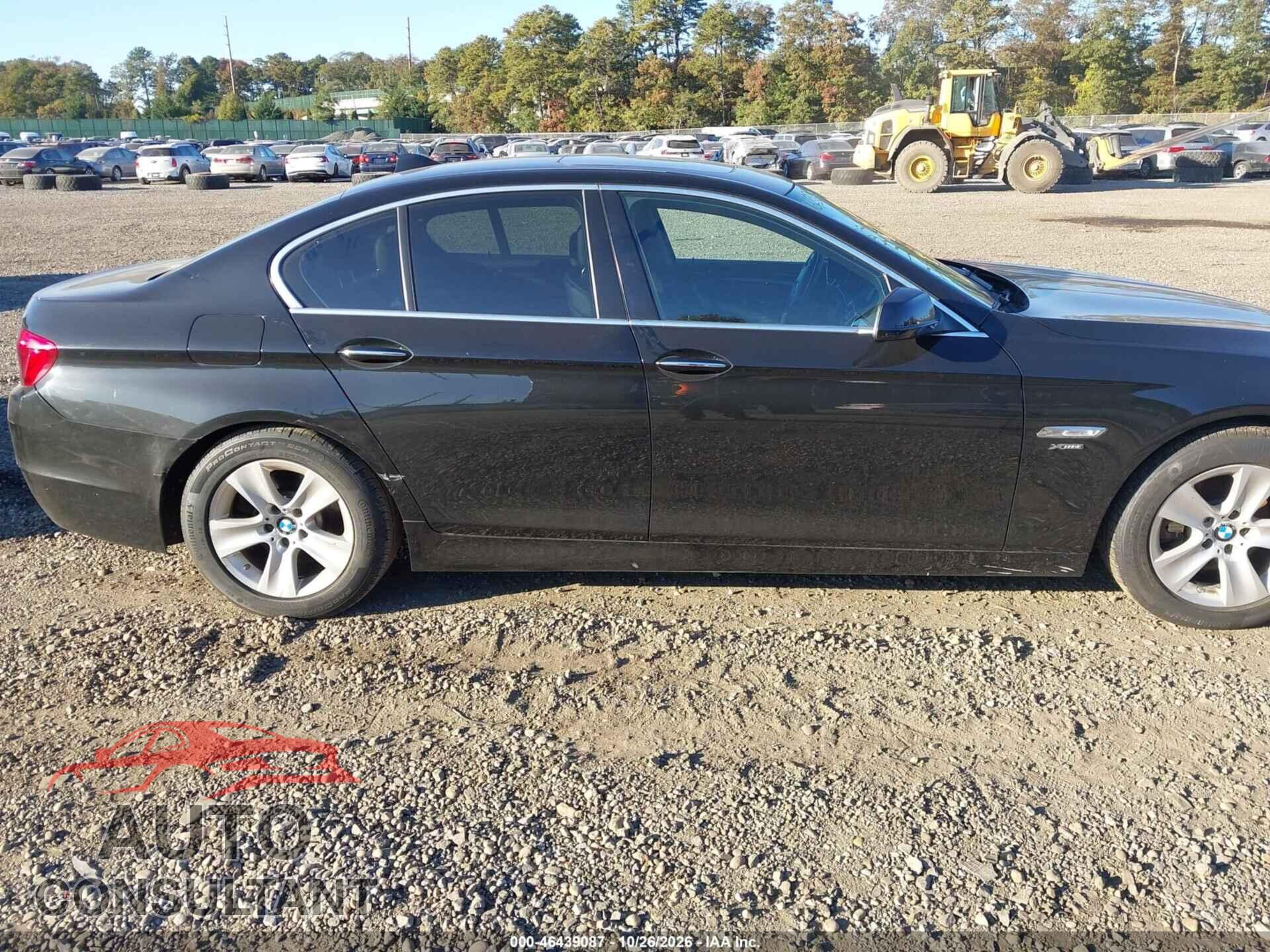BMW 528I 2012 - WBAXH5C56CDW10961
