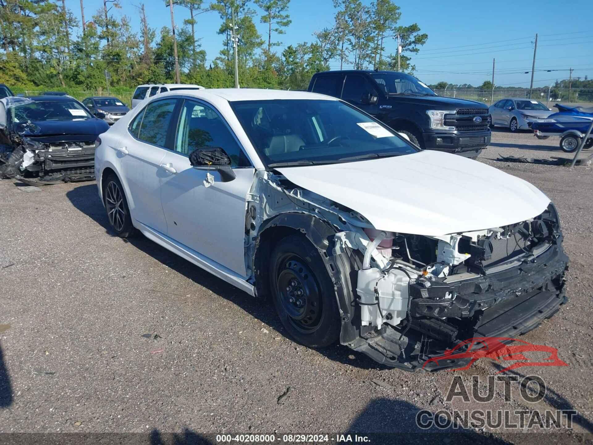 TOYOTA CAMRY 2023 - 4T1G11AK6PU727885