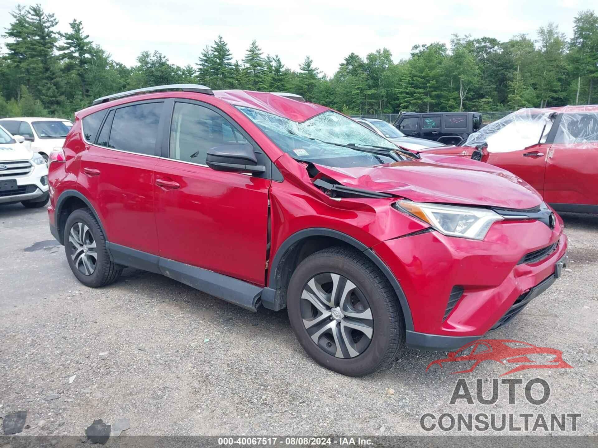 TOYOTA RAV4 2017 - JTMBFREV8HJ104595