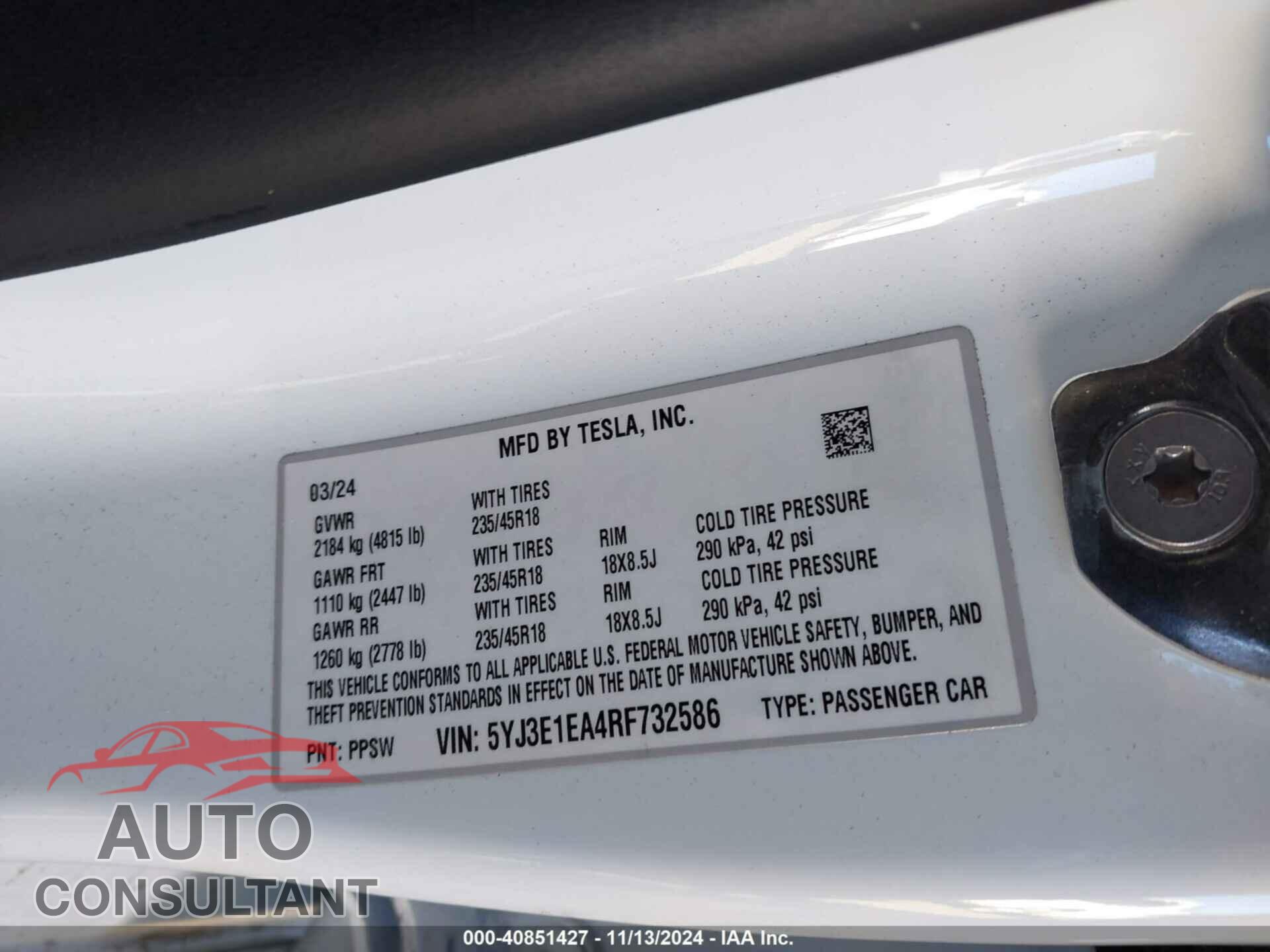 TESLA MODEL 3 2024 - 5YJ3E1EA4RF732586