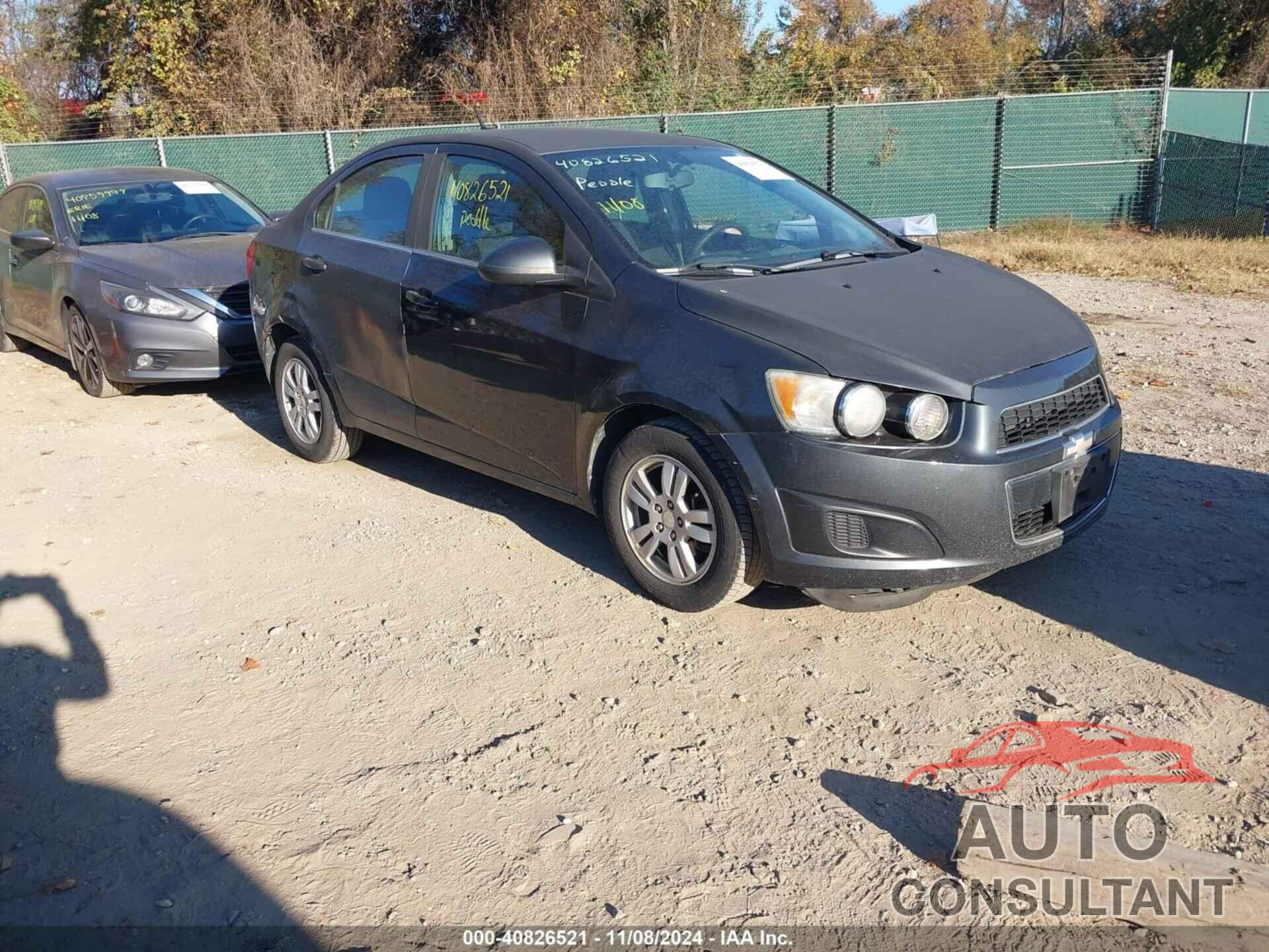 CHEVROLET SONIC 2014 - 1G1JC5SH7E4191761