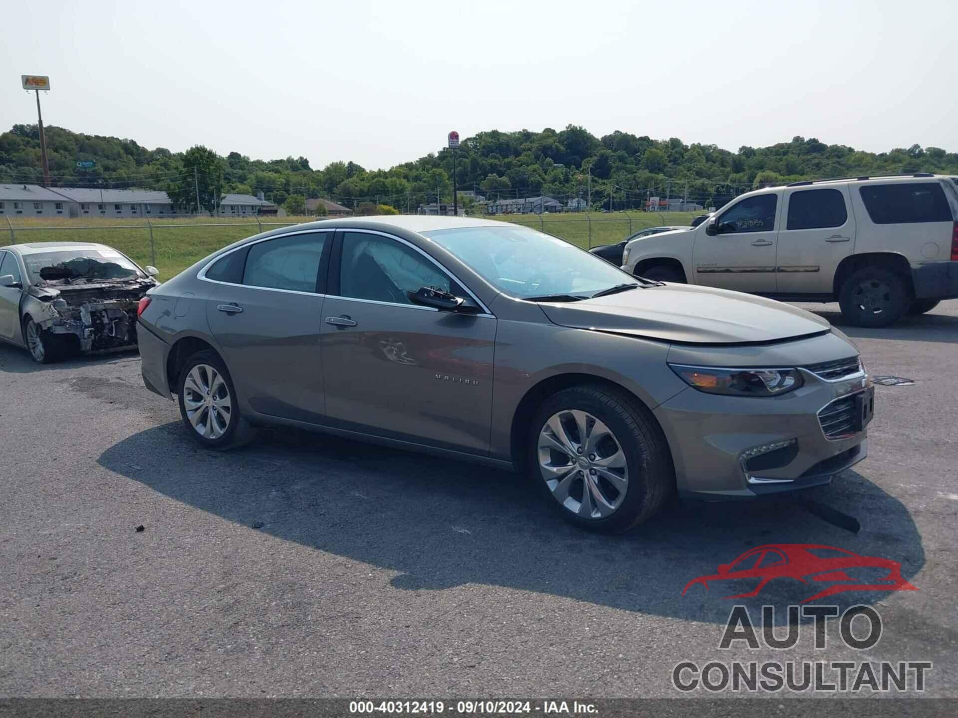 CHEVROLET MALIBU 2017 - 1G1ZH5SX2HF179358