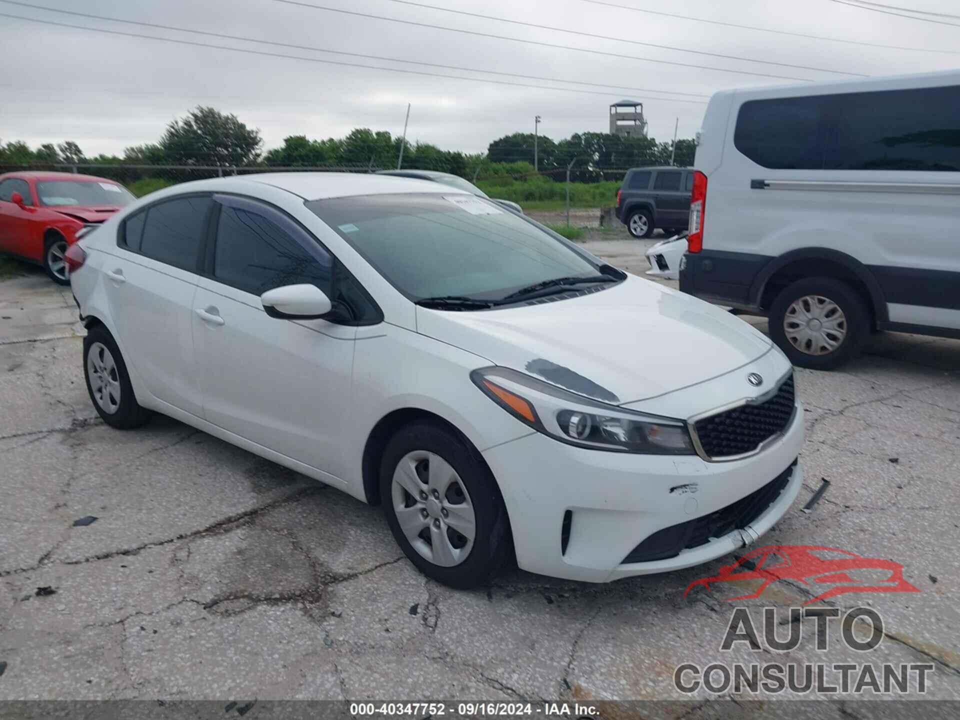 KIA FORTE 2017 - 3KPFK4A71HE025323