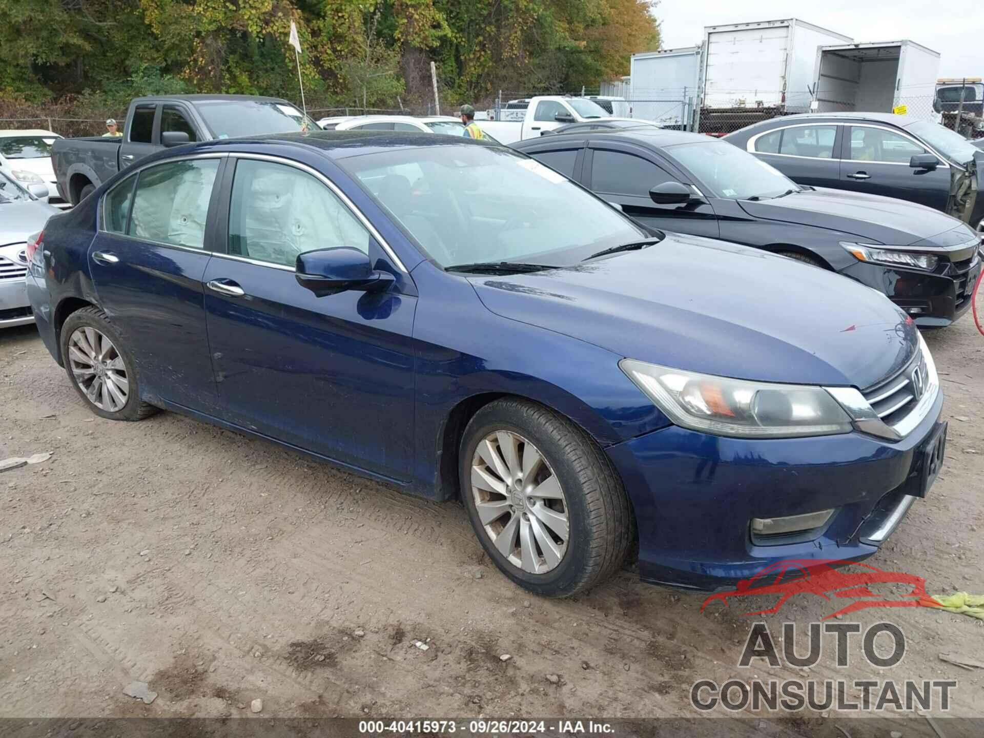 HONDA ACCORD 2013 - 1HGCR2F8XDA055102