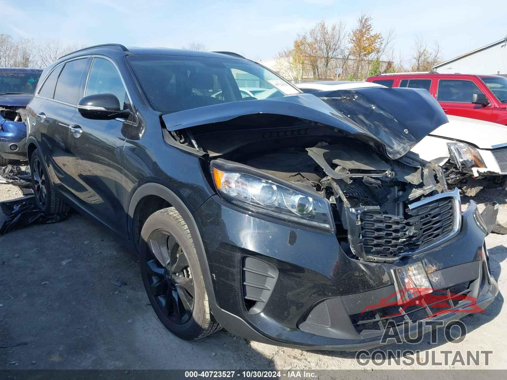 KIA SORENTO 2019 - 5XYPG4A5XKG599434