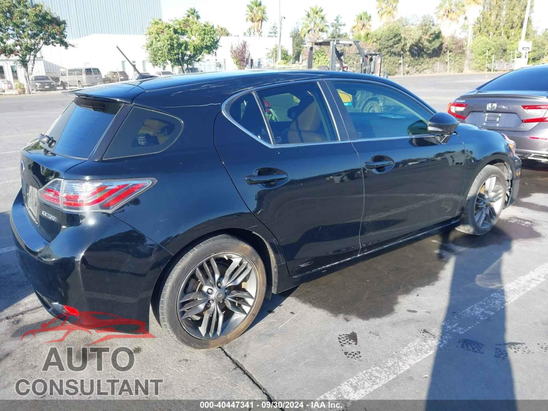 LEXUS CT 200H 2013 - JTHKD5BH1D2147319