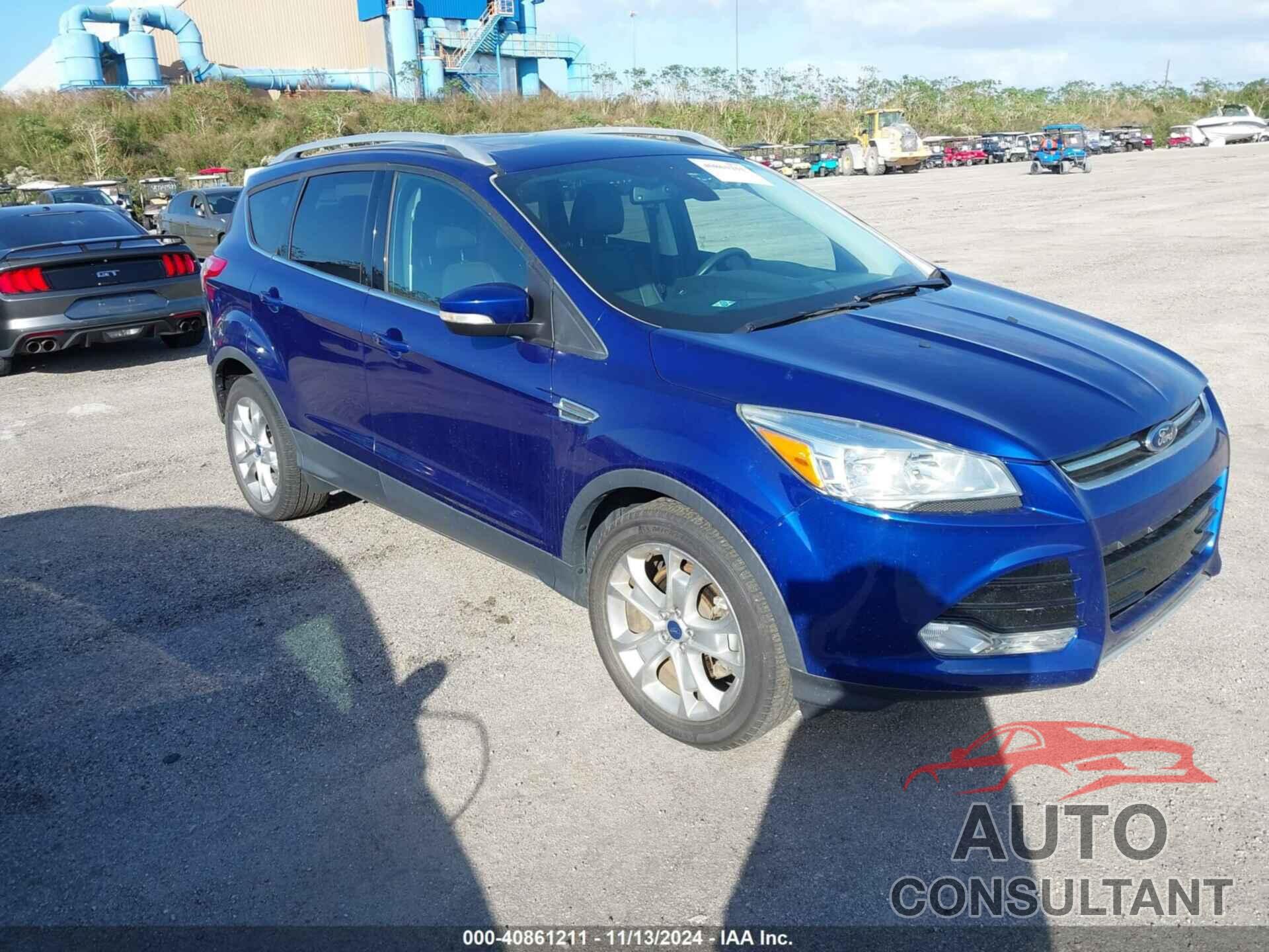 FORD ESCAPE 2015 - 1FMCU9J93FUA41352