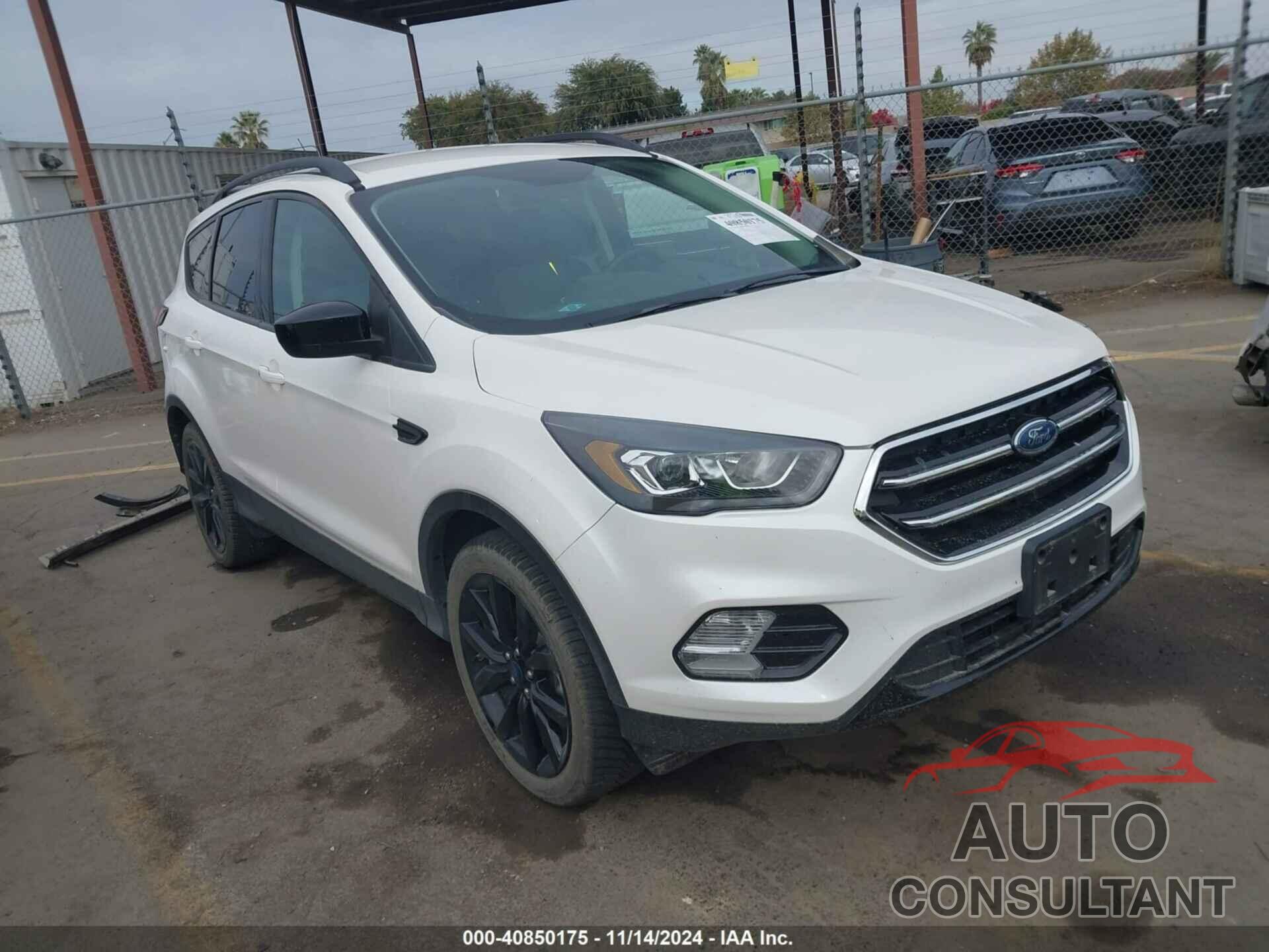 FORD ESCAPE 2019 - 1FMCU0GD0KUA36126