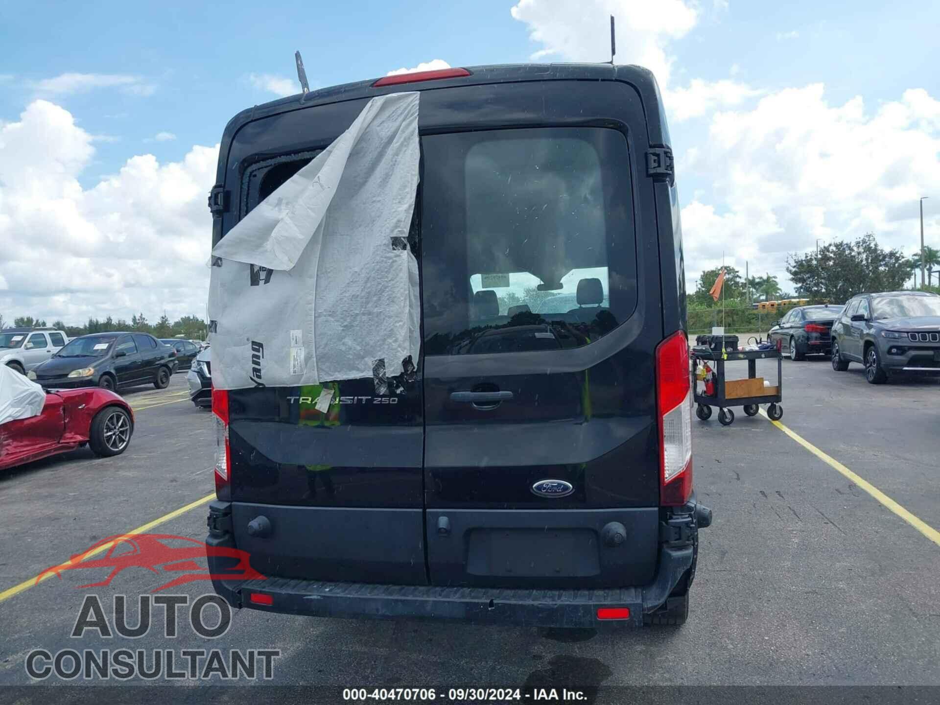 FORD TRANSIT 2016 - 1FTYR2CM4GKA20687