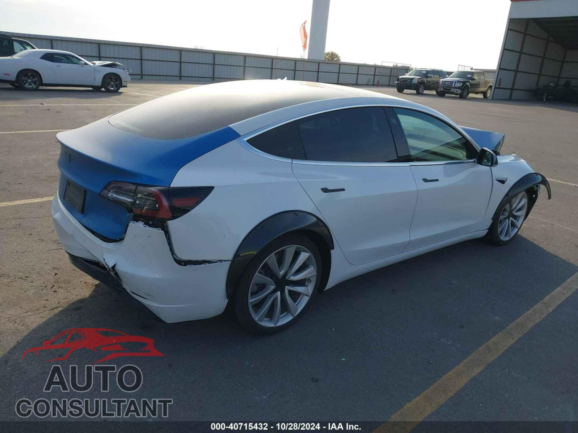 TESLA MODEL 3 2018 - 5YJ3E1EB4JF187521