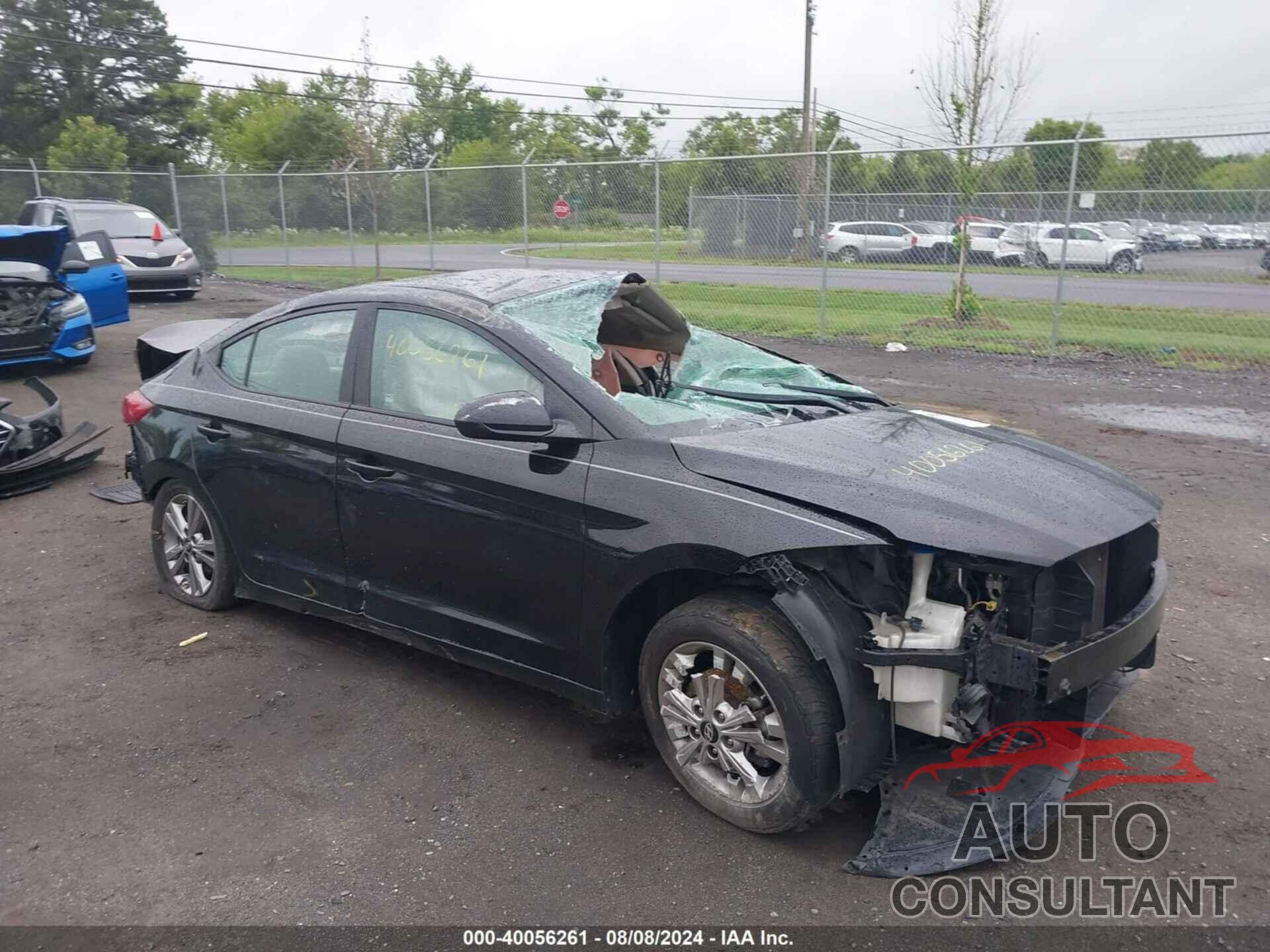 HYUNDAI ELANTRA 2018 - KMHD84LF1JU452451