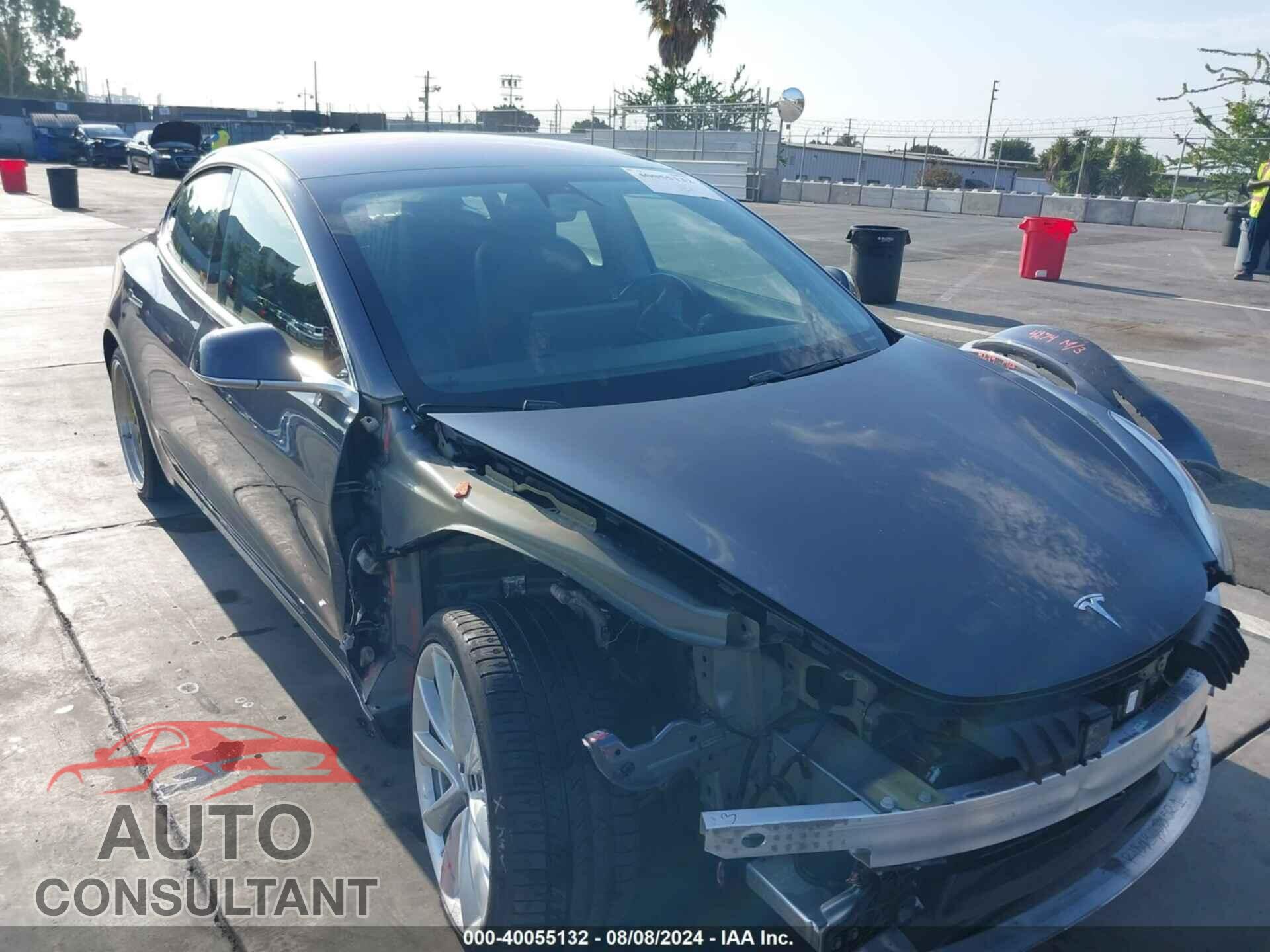TESLA MODEL 3 2018 - 5YJ3E1EA8JF006007