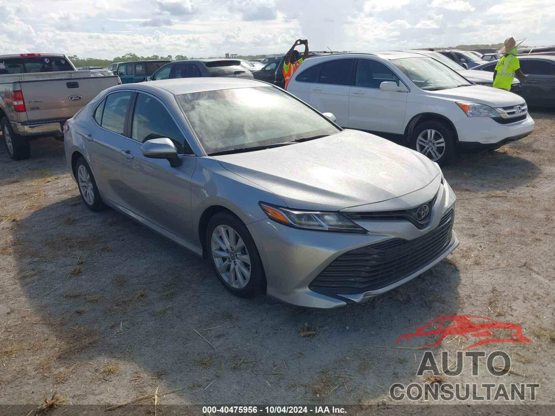 TOYOTA CAMRY 2019 - 4T1B11HK8KU829892