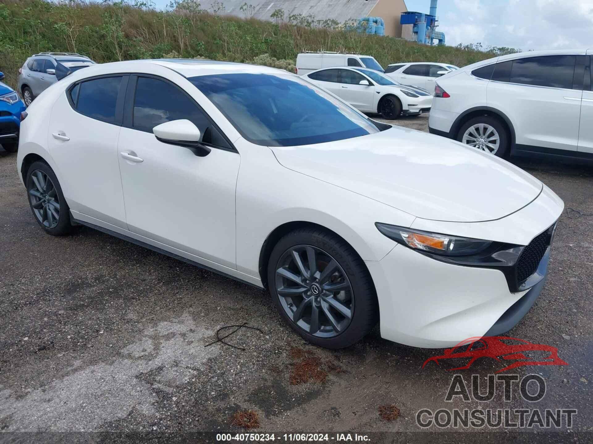 MAZDA MAZDA3 2021 - JM1BPALLXM1402107