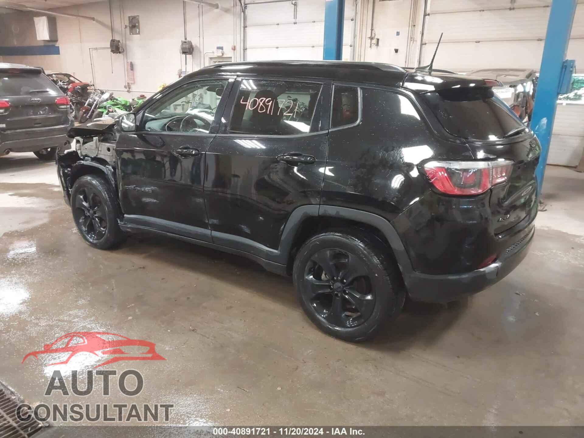 JEEP COMPASS 2019 - 3C4NJDBB9KT828627