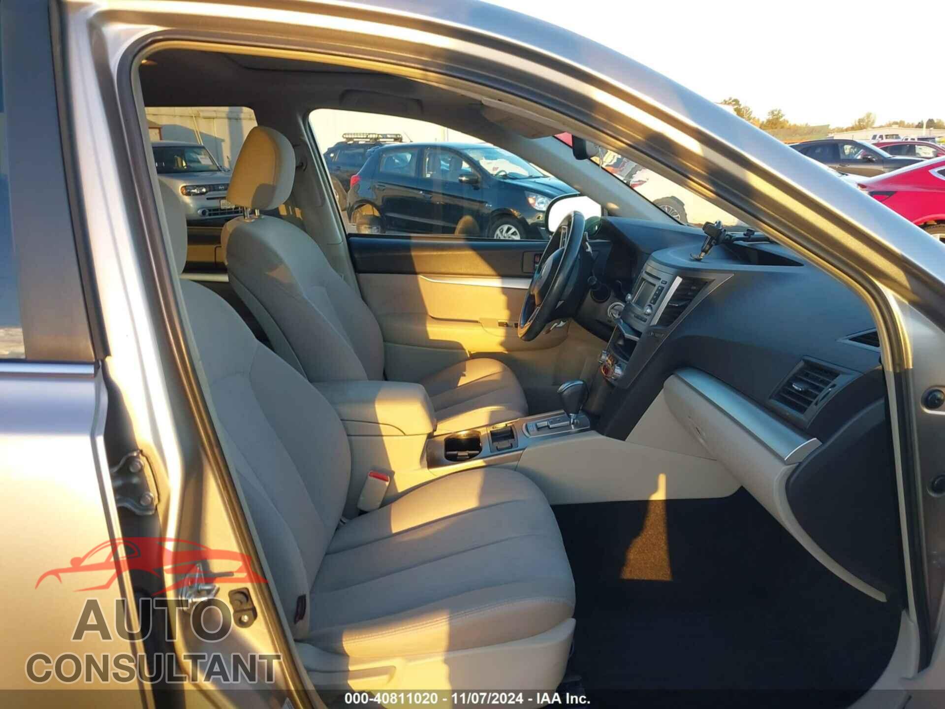 SUBARU OUTBACK 2014 - 4S4BRBDC8E3225377