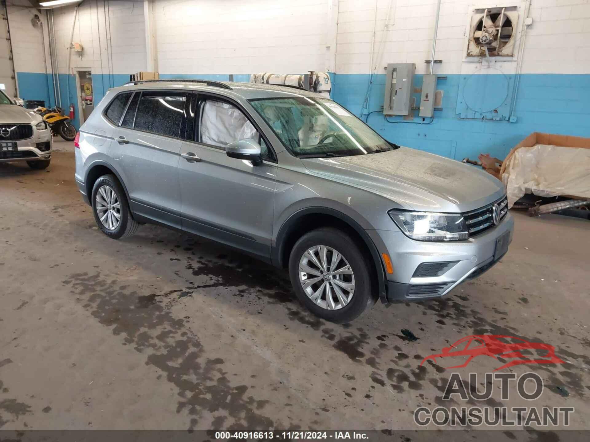 VOLKSWAGEN TIGUAN 2019 - 3VV0B7AX8KM162815