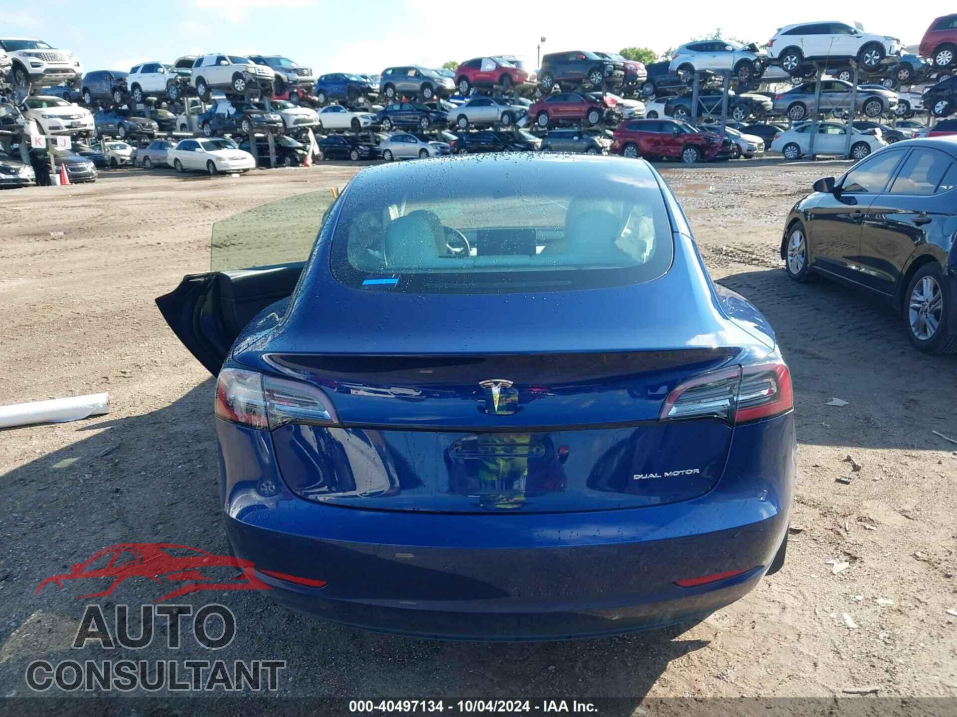 TESLA MODEL 3 2021 - 5YJ3E1EB1MF975435