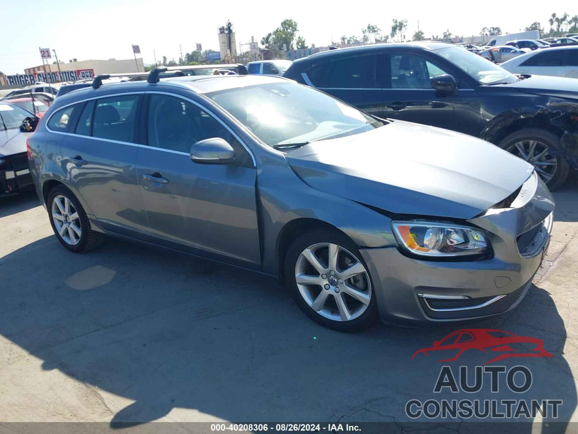 VOLVO V60 2017 - YV140MEK0H1337173