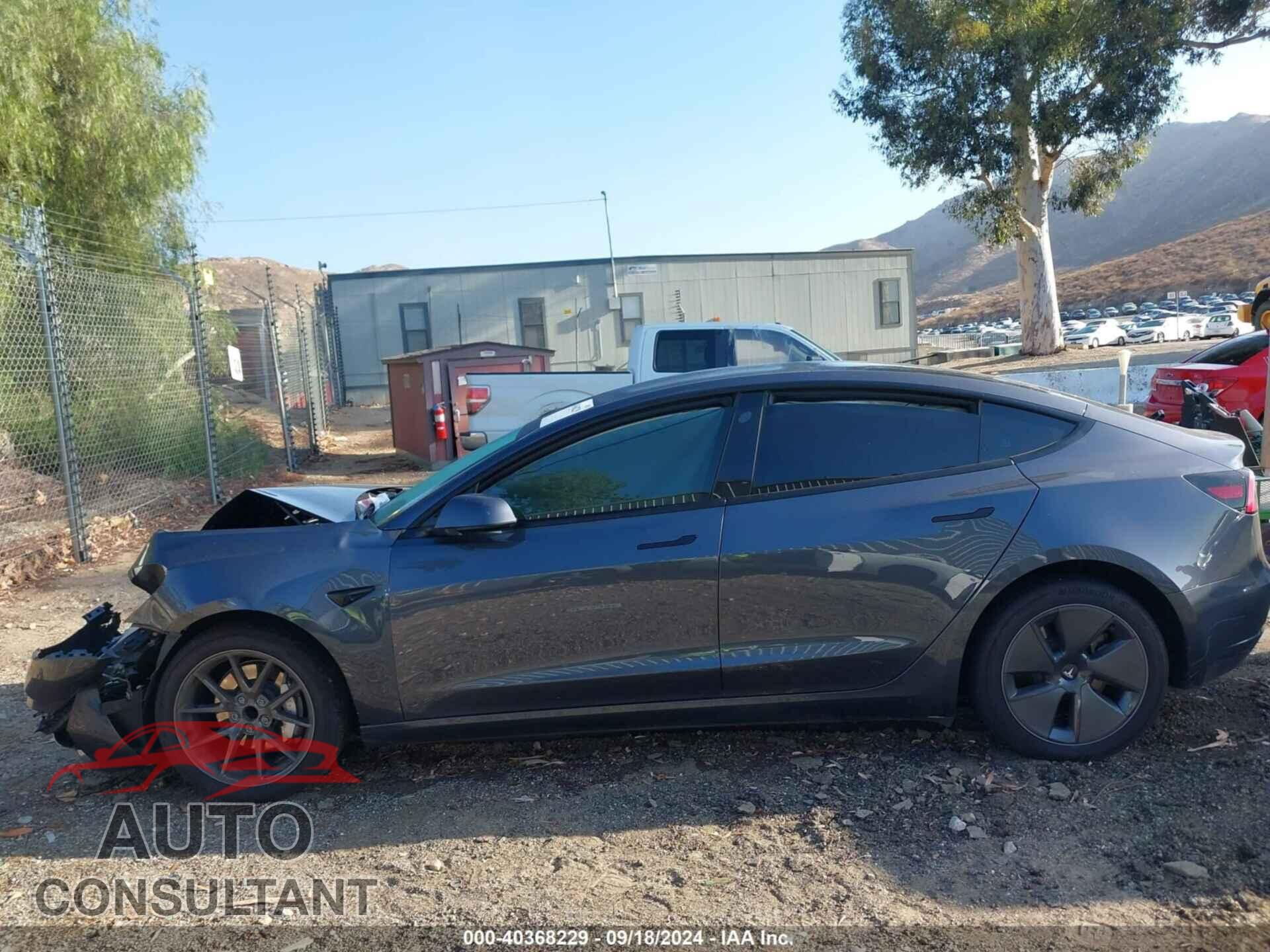 TESLA MODEL 3 2023 - 5YJ3E1EA5PF698848