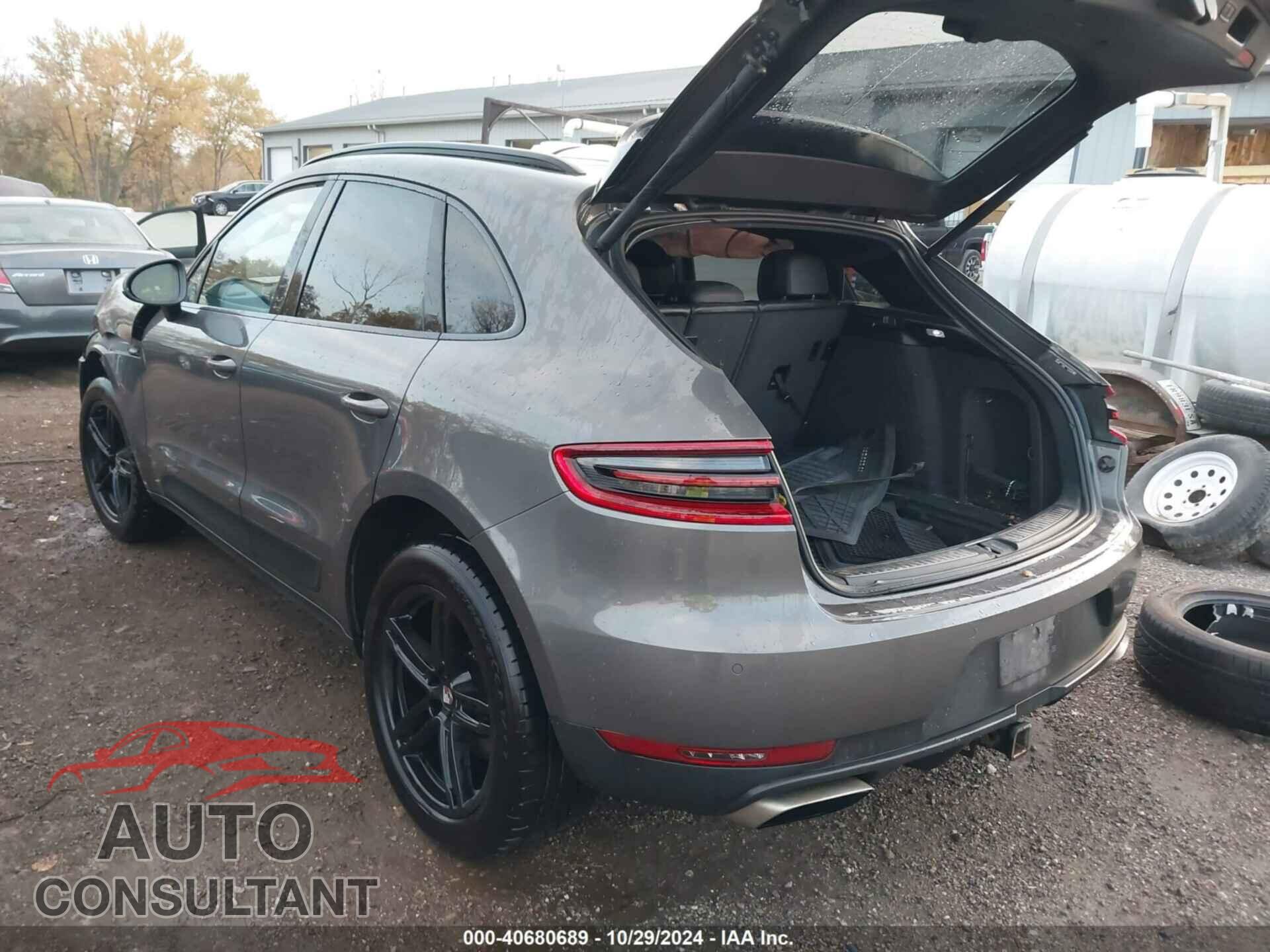 PORSCHE MACAN 2017 - WP1AA2A53HLB08984