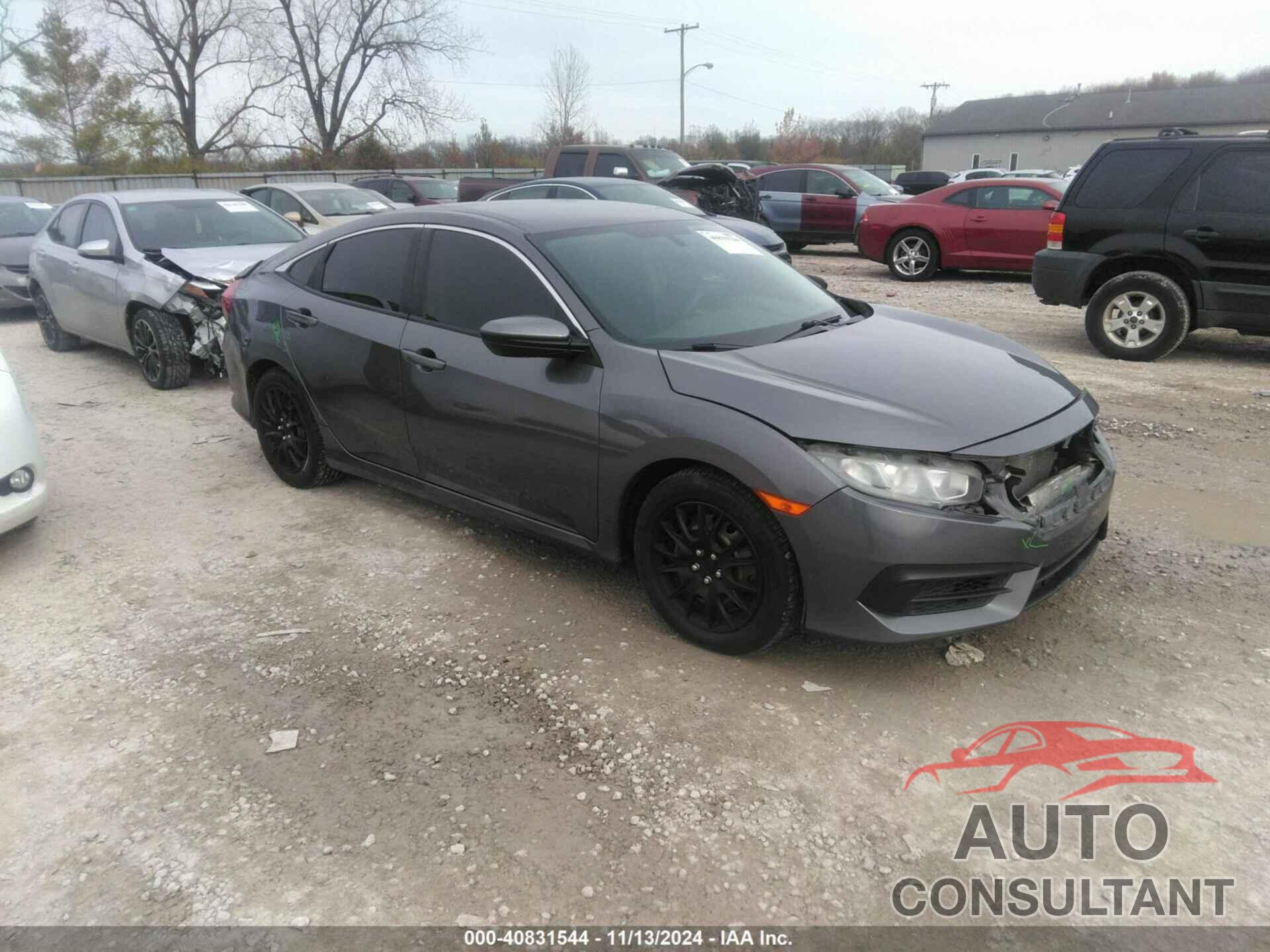 HONDA CIVIC 2018 - 19XFC2F50JE028745