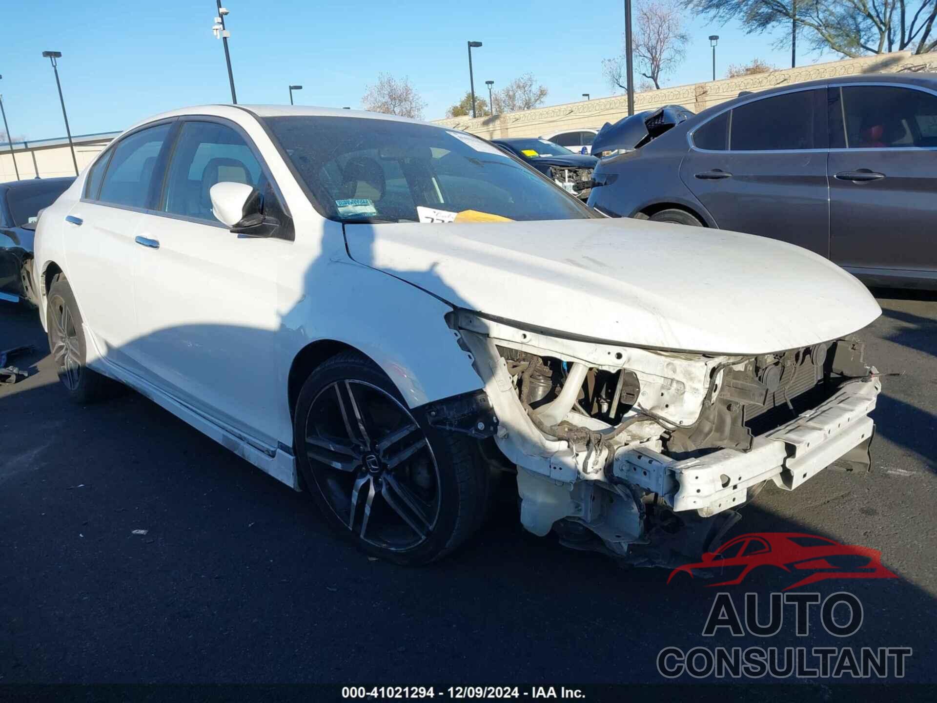 HONDA ACCORD 2017 - 1HGCR2F59HA290036