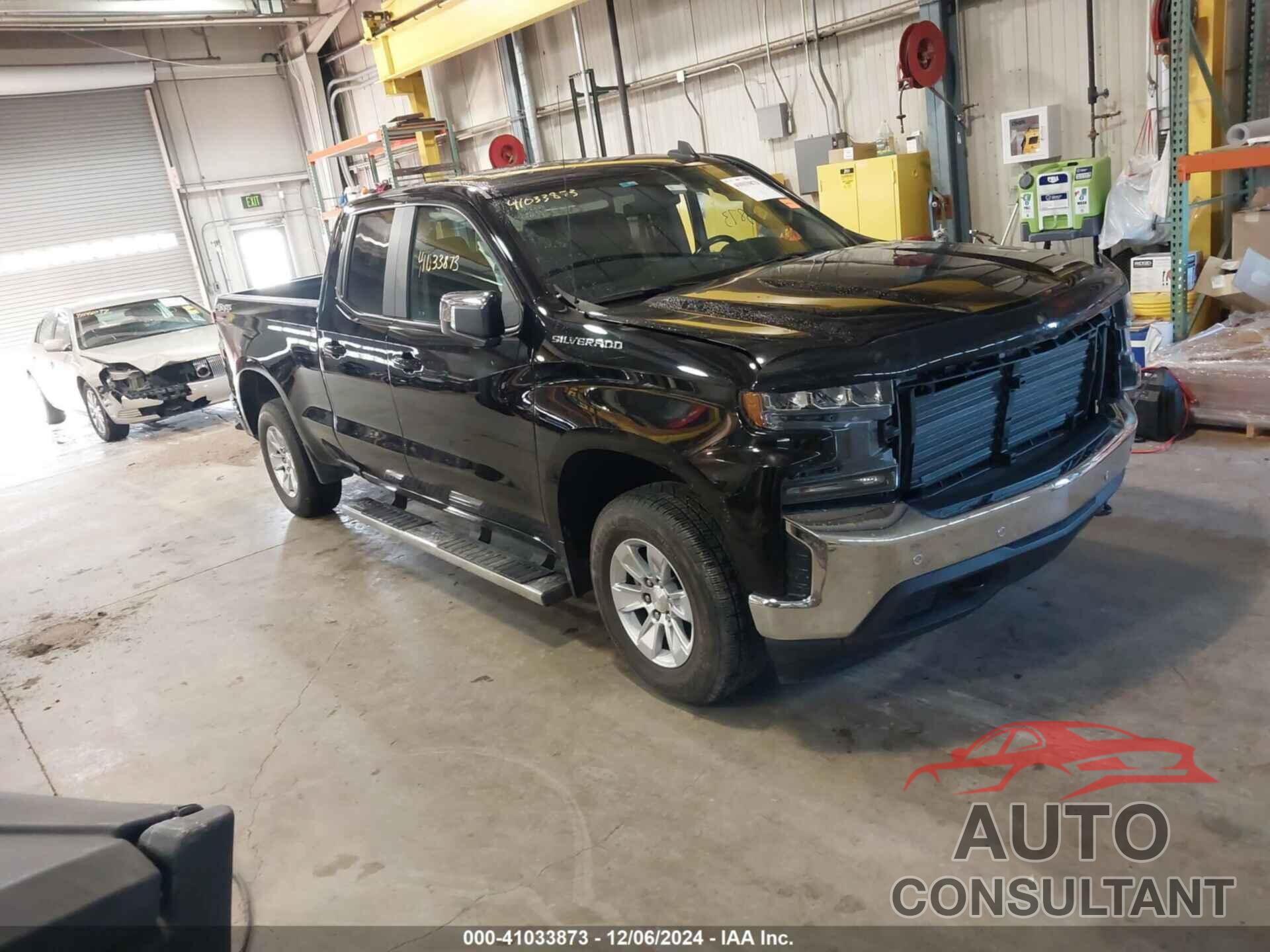 CHEVROLET SILVERADO 1500 2019 - 1GCRYDEK3KZ341120