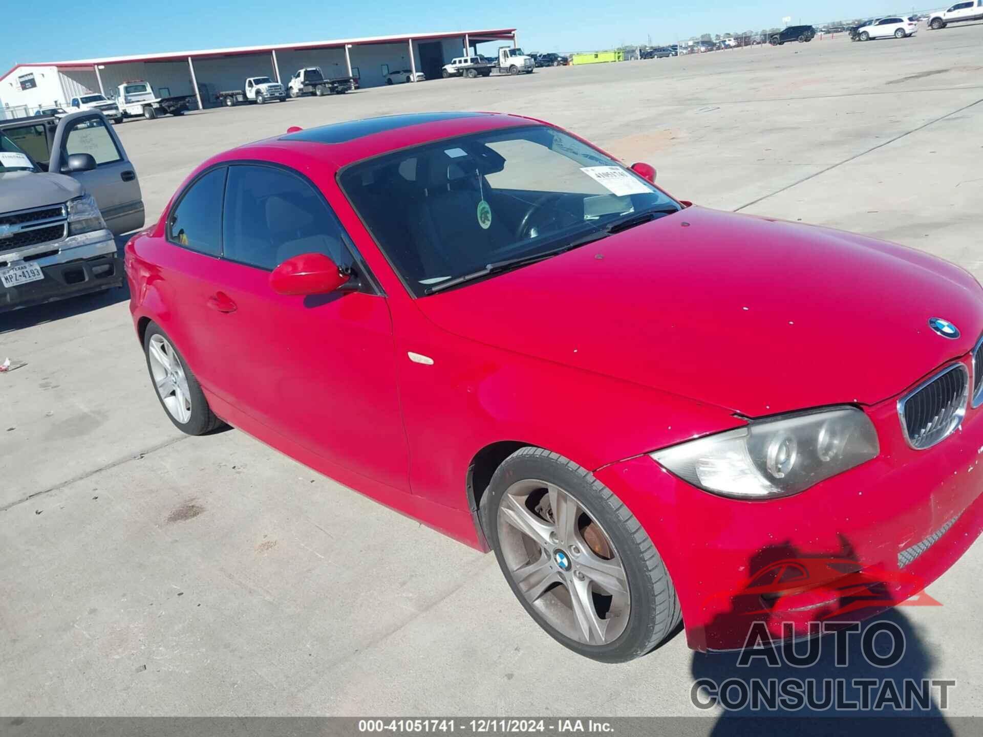 BMW 128I 2009 - WBAUP73559VK75390