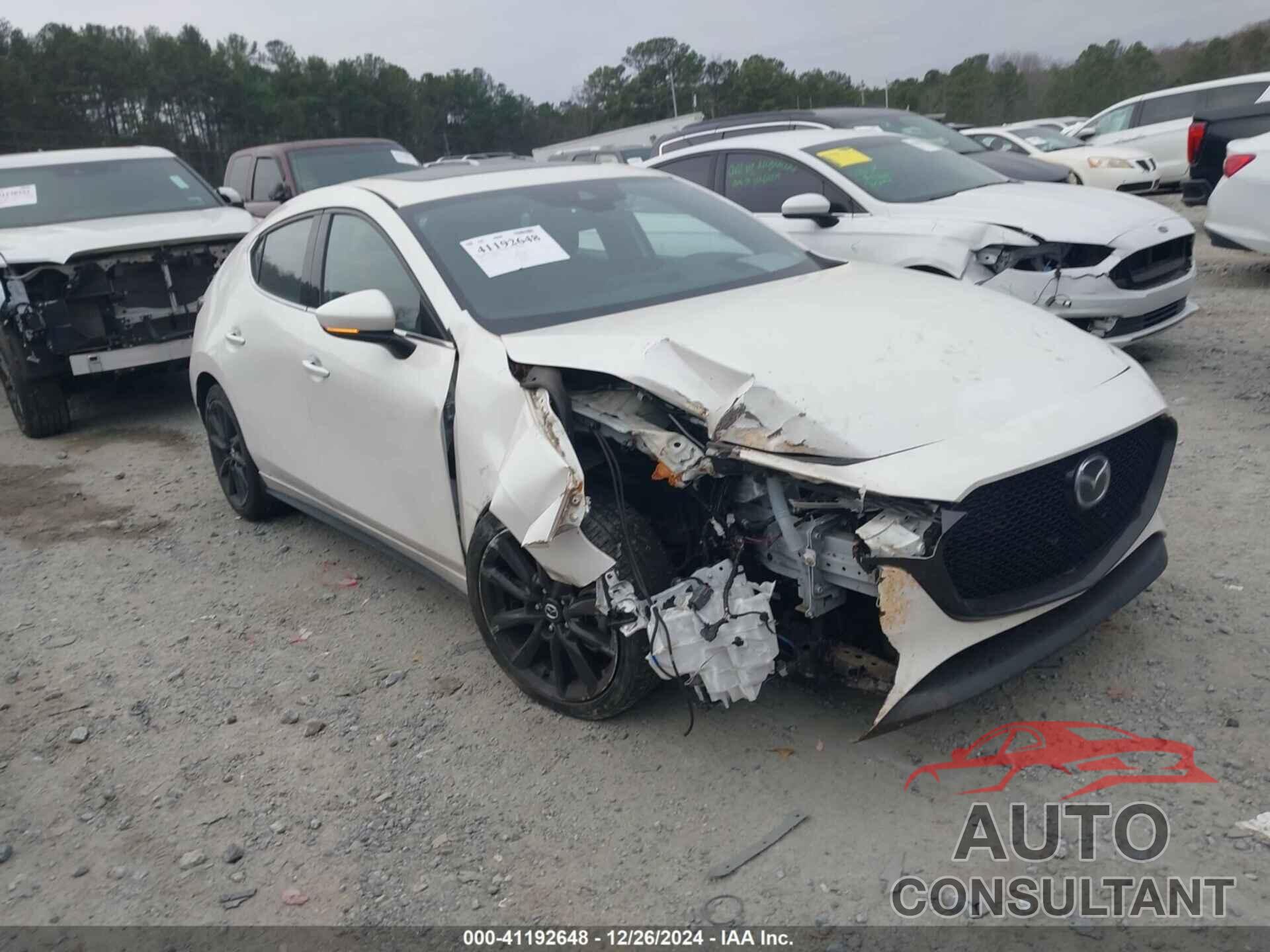 MAZDA MAZDA3 2021 - JM1BPAML6M1304741