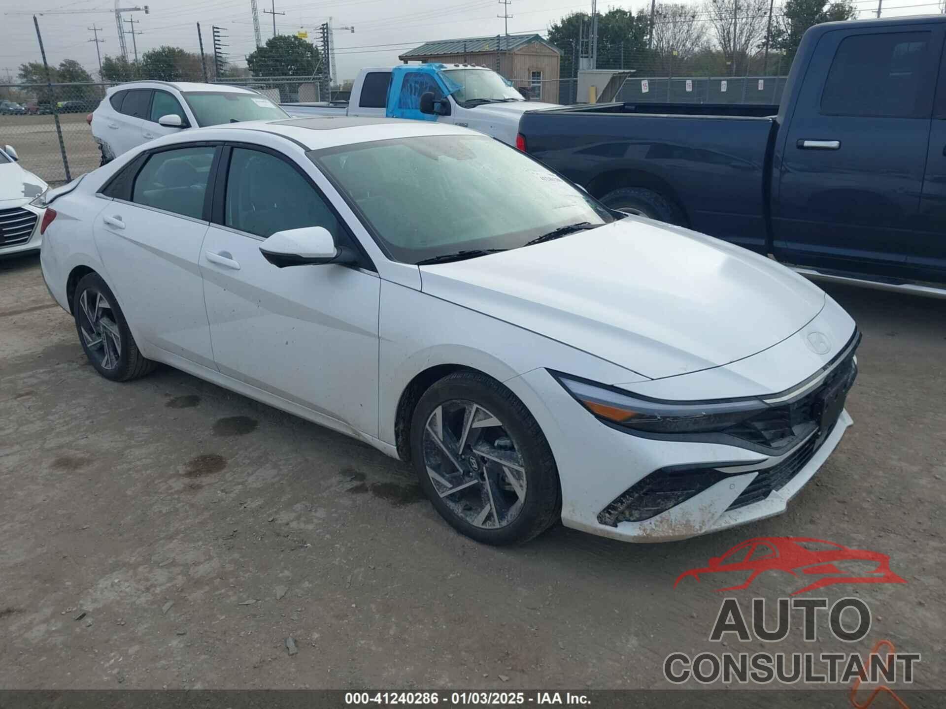 HYUNDAI ELANTRA 2024 - KMHLP4DG7RU828202