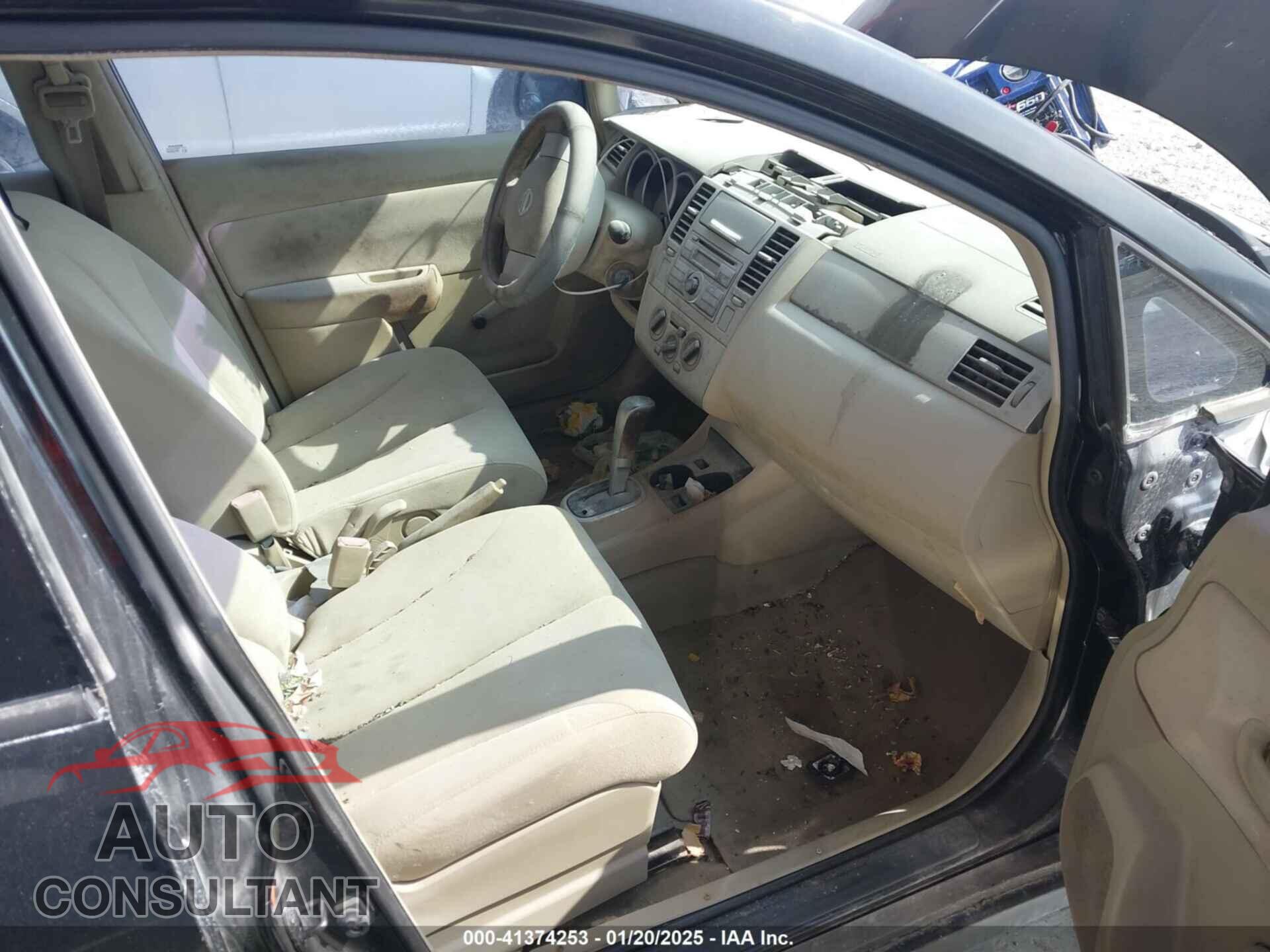 NISSAN VERSA 2009 - 3N1BC11E09L442134