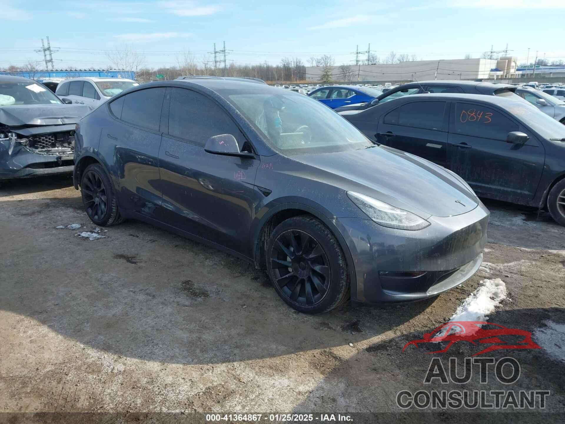 TESLA MODEL Y 2022 - 7SAYGDEE6NA013757