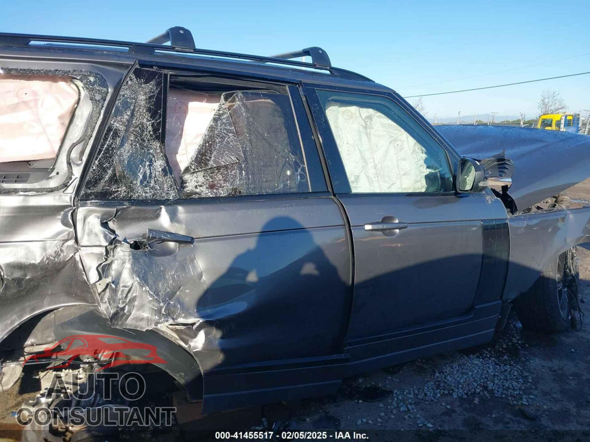 LAND ROVER RANGE ROVER 2018 - SALGS2REXJA387390