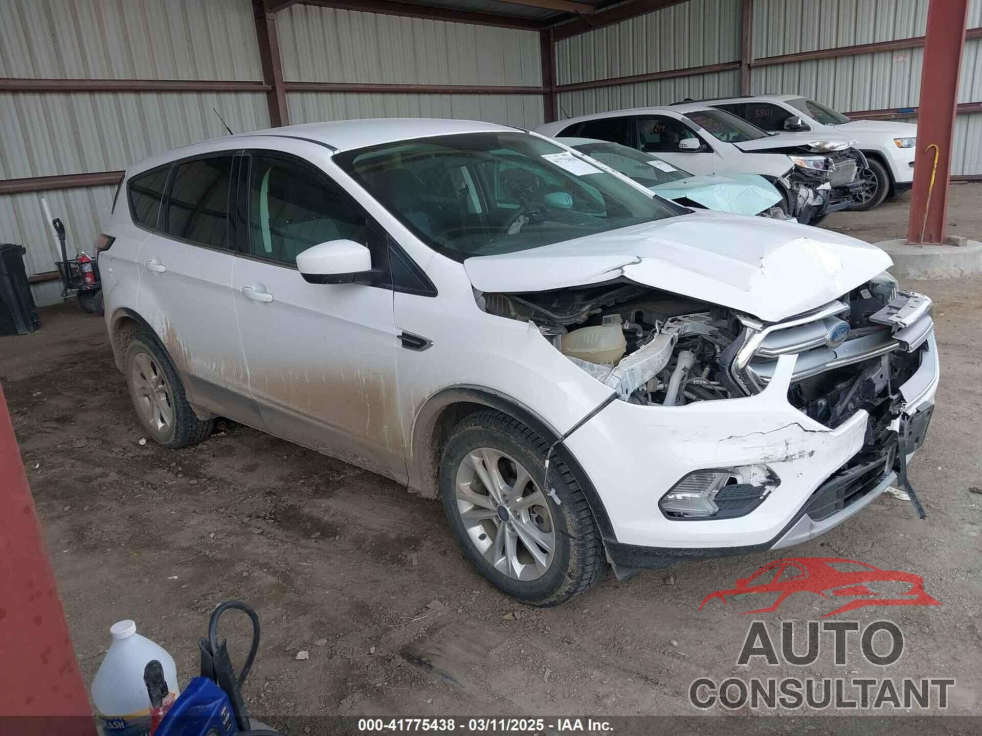 FORD ESCAPE 2017 - 1FMCU9GD8HUE50316