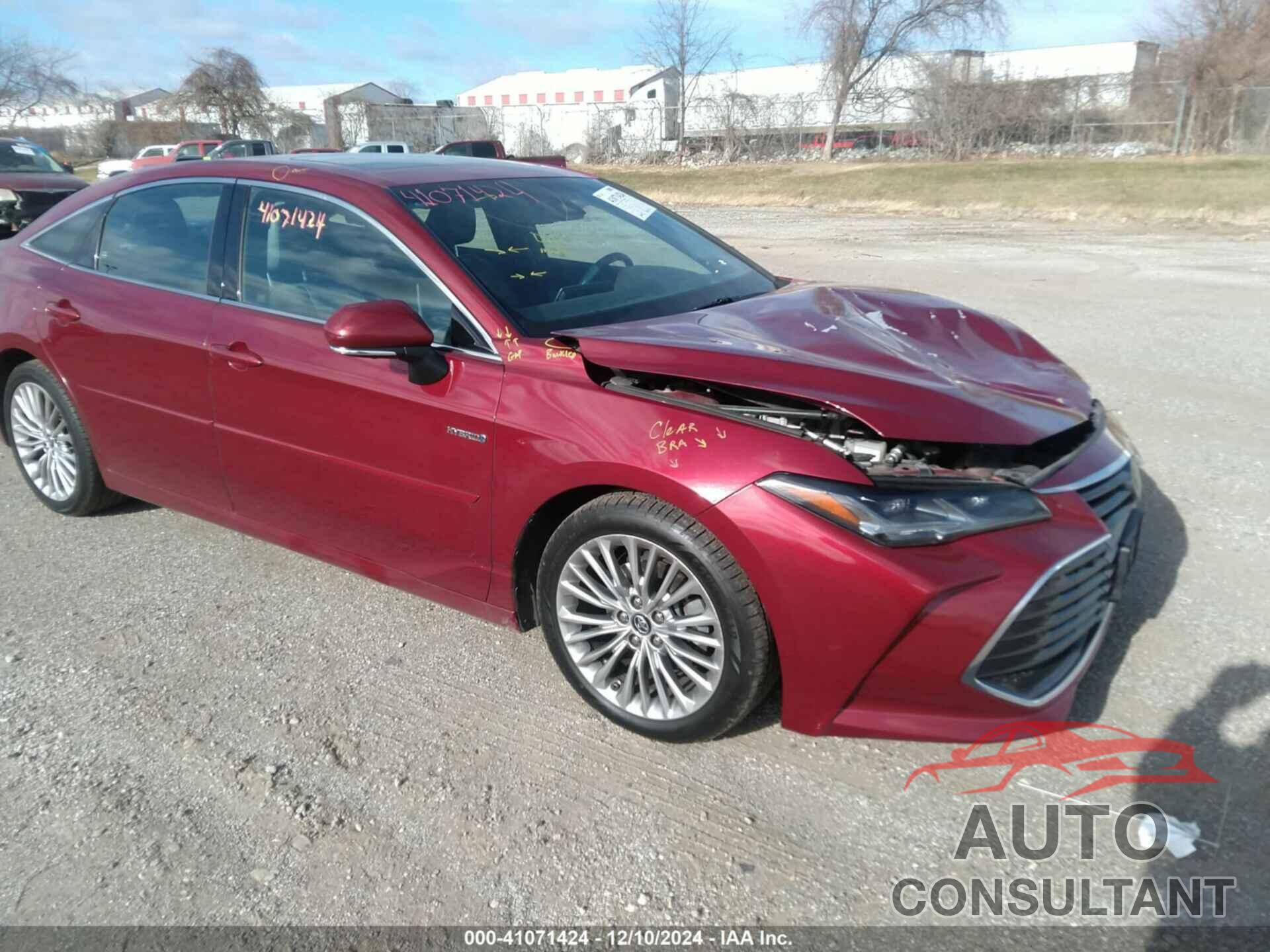 TOYOTA AVALON HYBRID 2019 - 4T1B21FB5KU001864