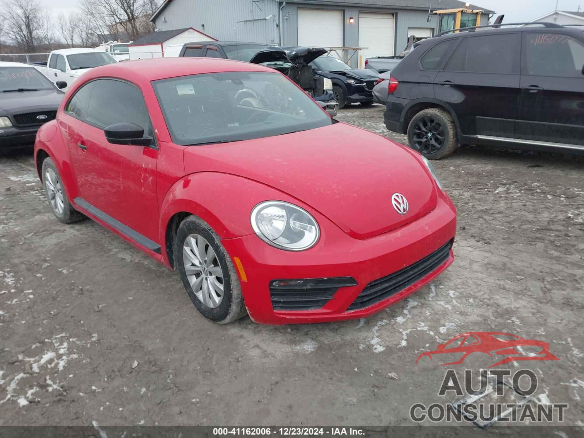 VOLKSWAGEN BEETLE 2017 - 3VWF17AT6HM623072