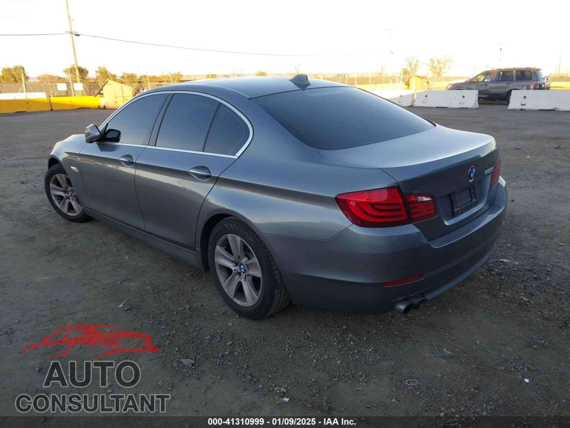 BMW 528I 2012 - WBAXG5C59CDW24940