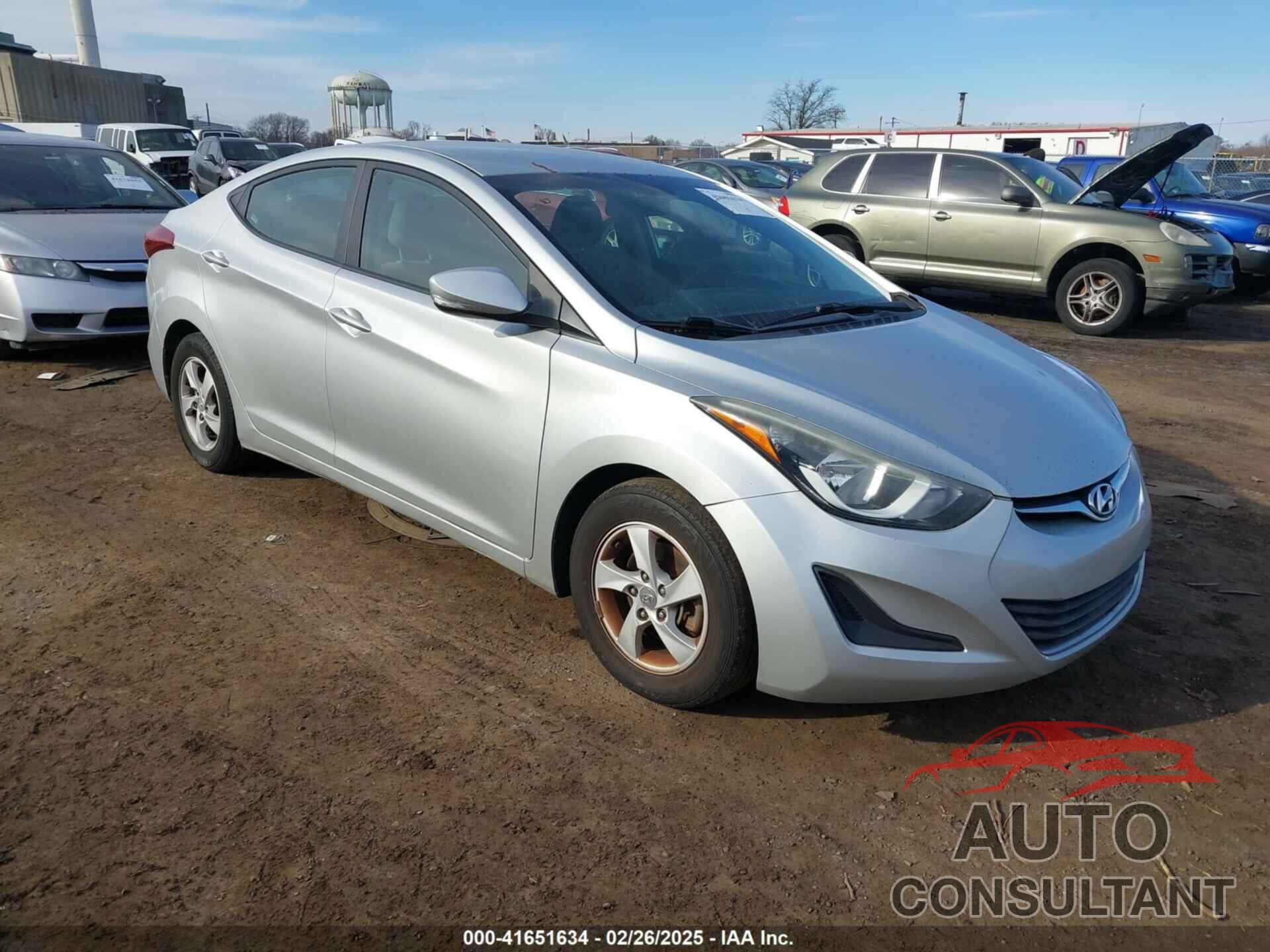 HYUNDAI ELANTRA 2015 - 5NPDH4AEXFH581420