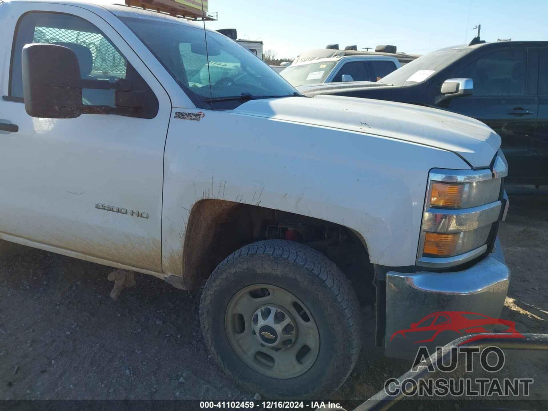 CHEVROLET SILVERADO 2500HD 2015 - 1GC0KUEG4FZ121318